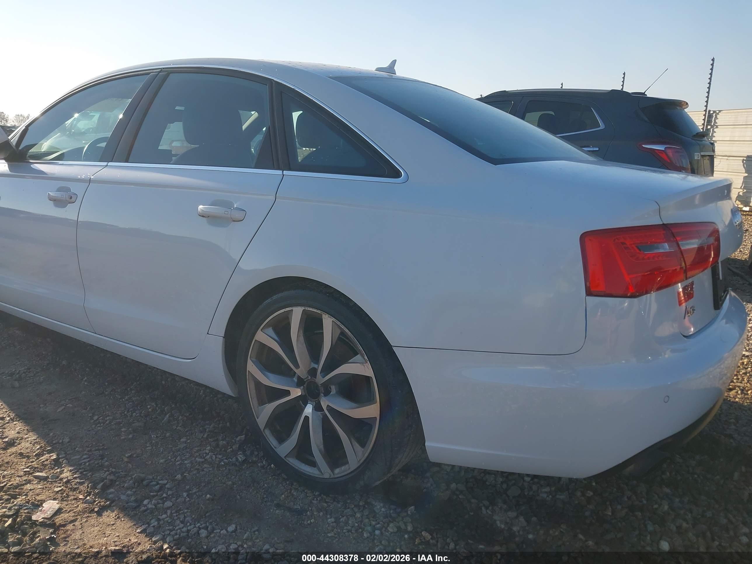 AUDI A6 image 6