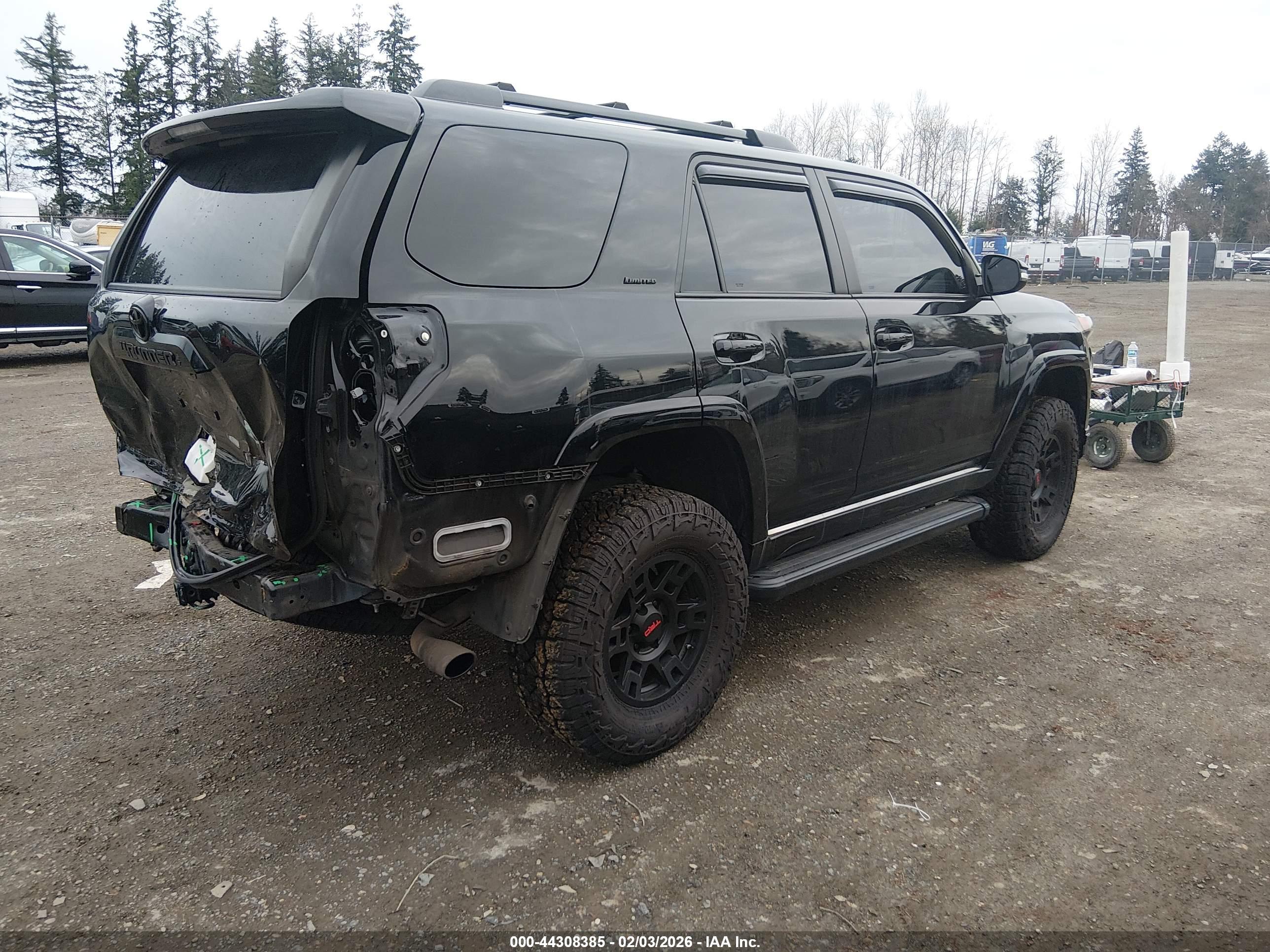 TOYOTA 4RUNNER image 4