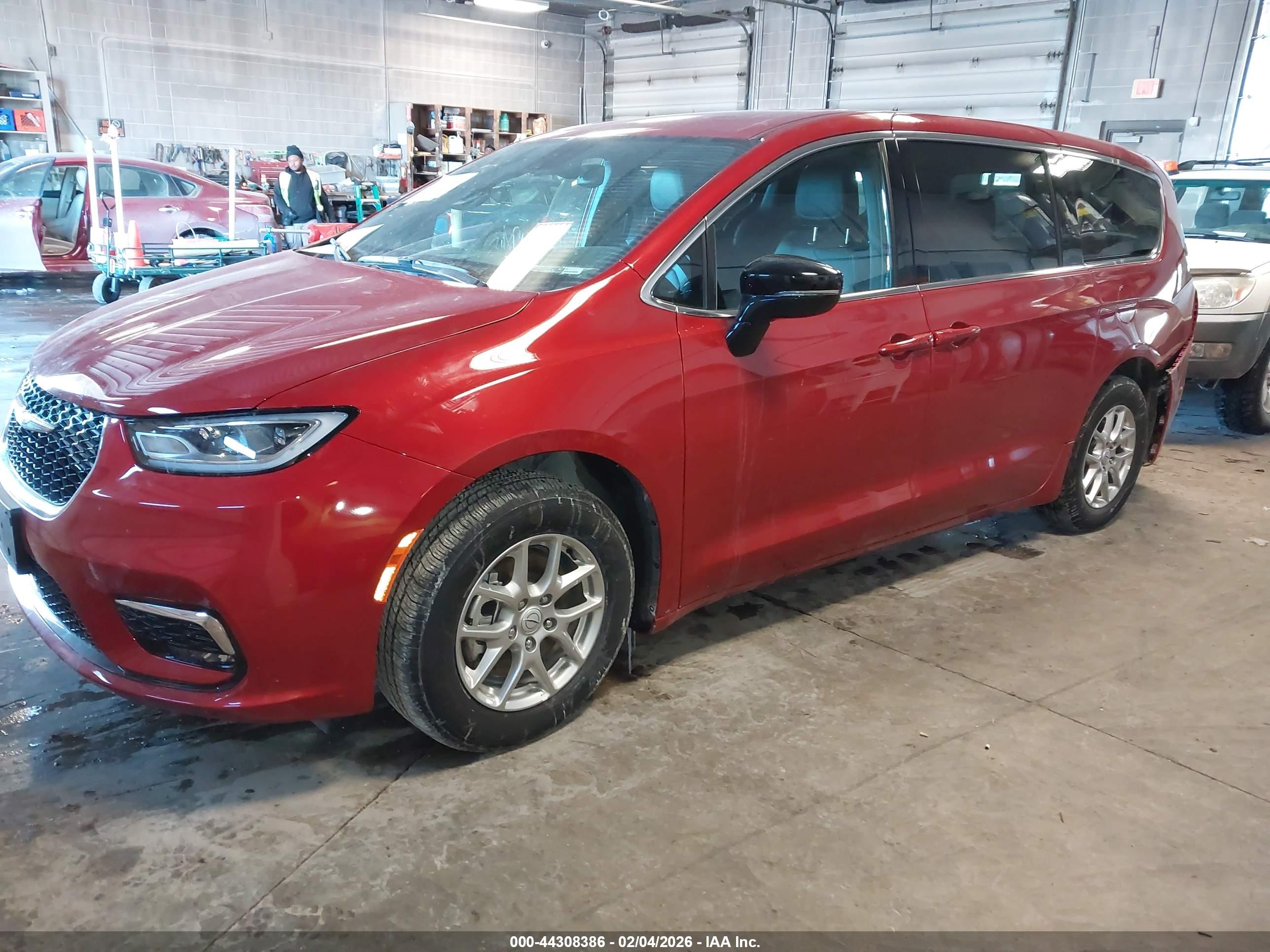 CHRYSLER PACIFICA image 2