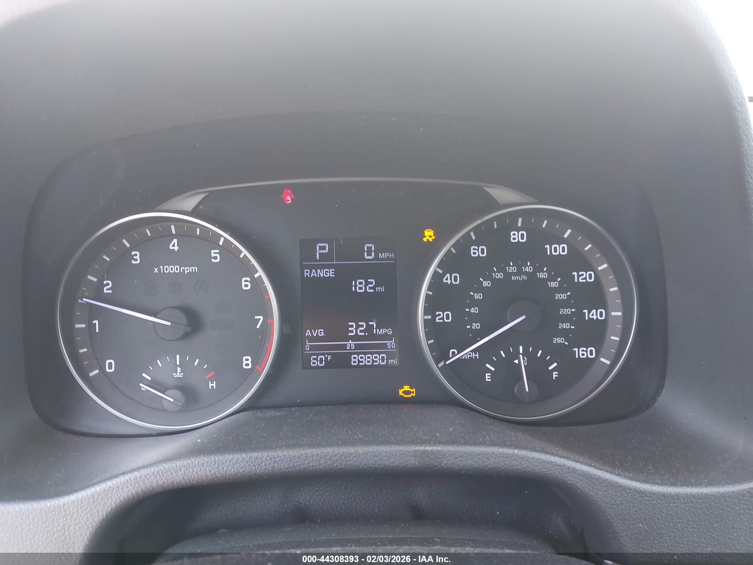 HYUNDAI ELANTRA image 7