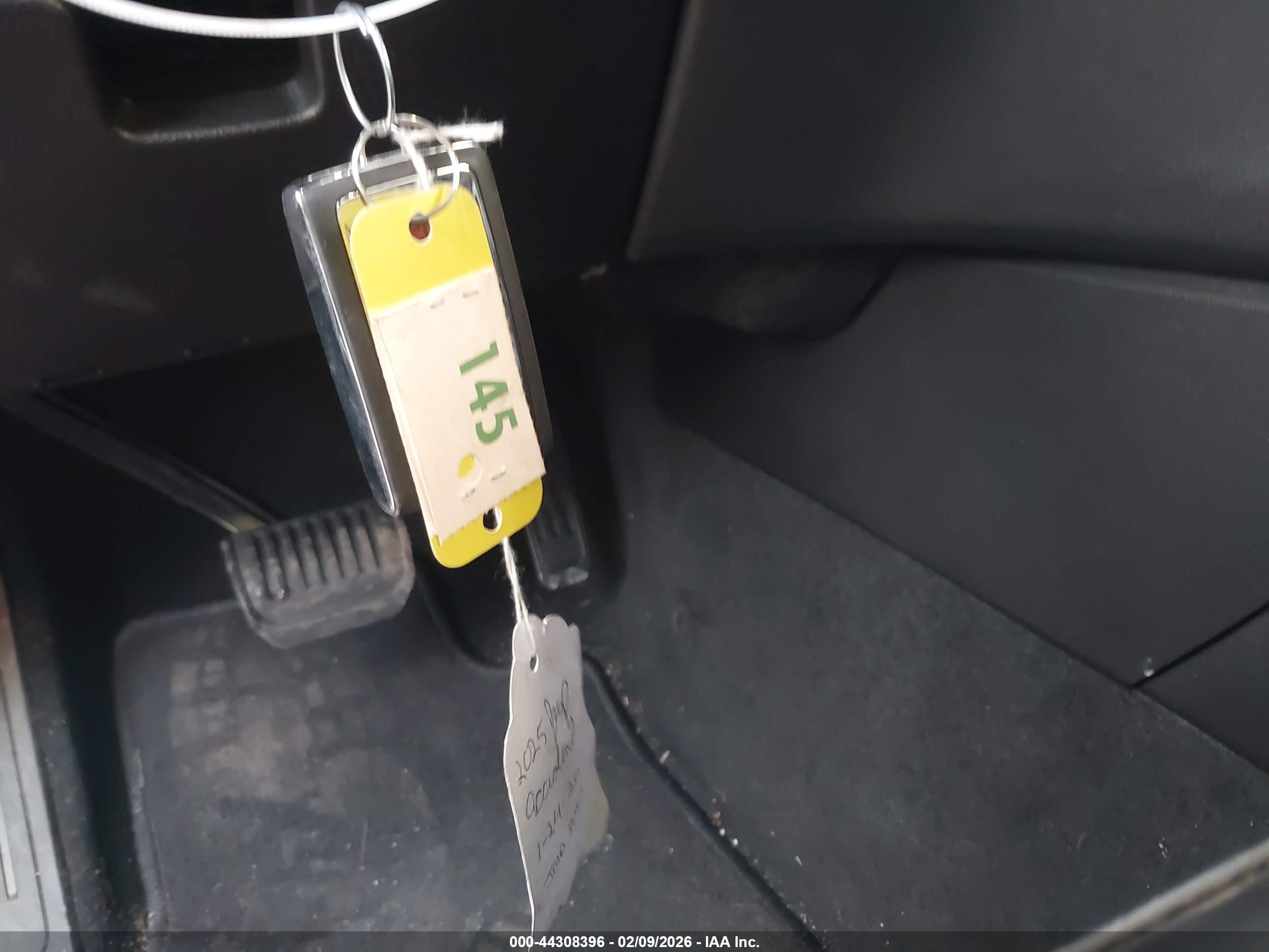 JEEP GRAND image 11