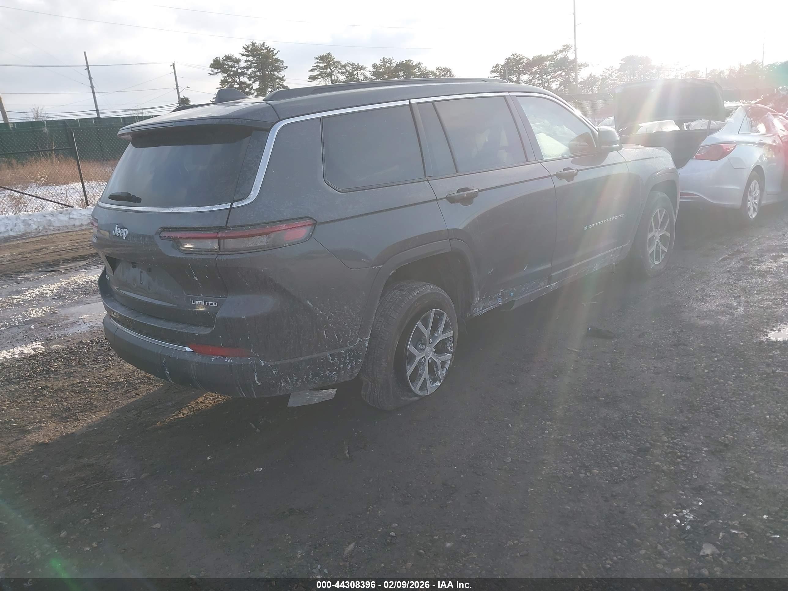 JEEP GRAND image 4