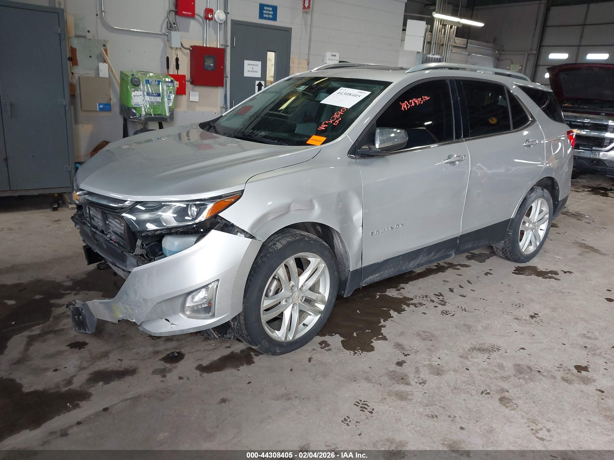 CHEVROLET EQUINOX image 2