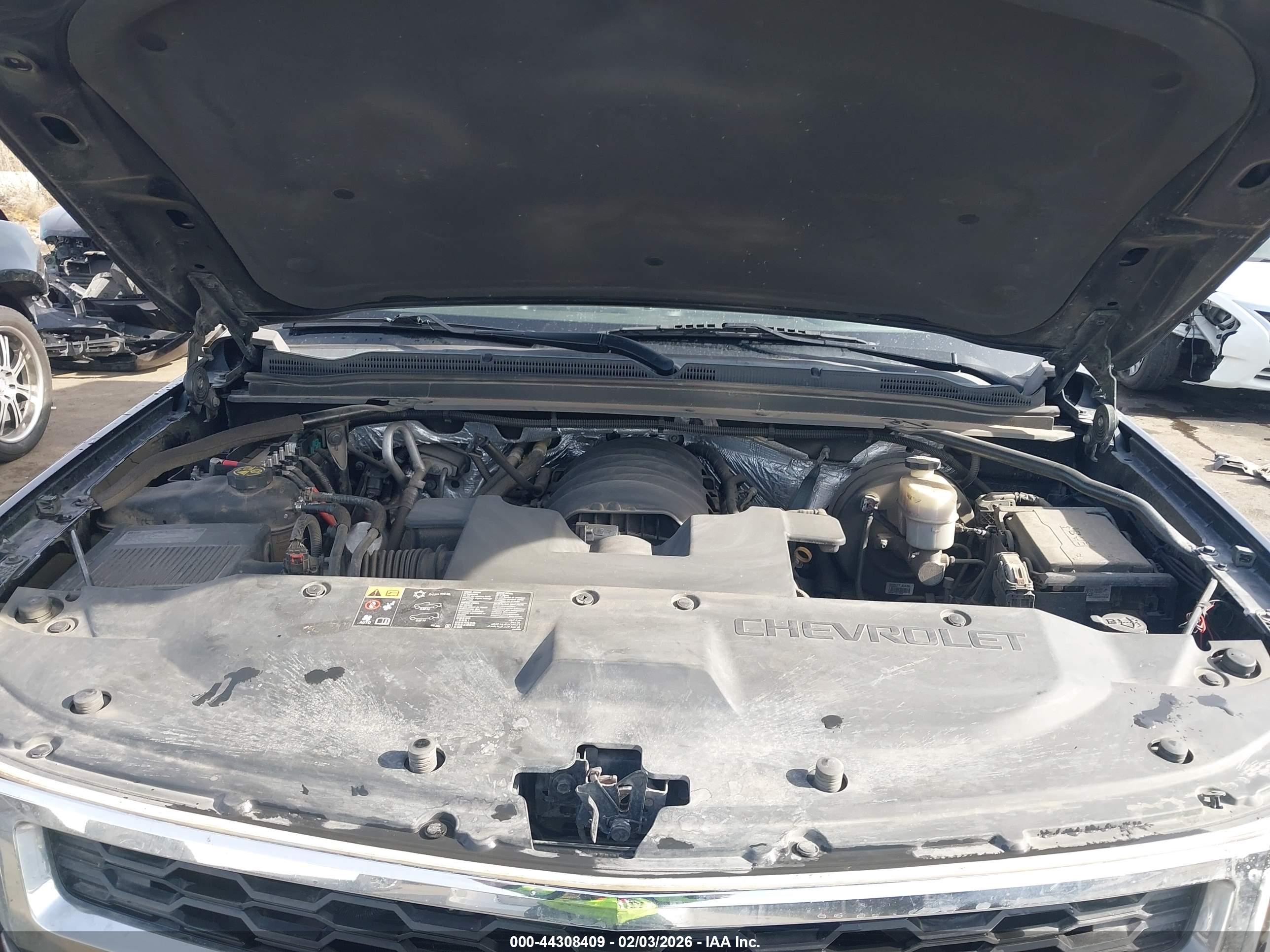 CHEVROLET TAHOE image 10