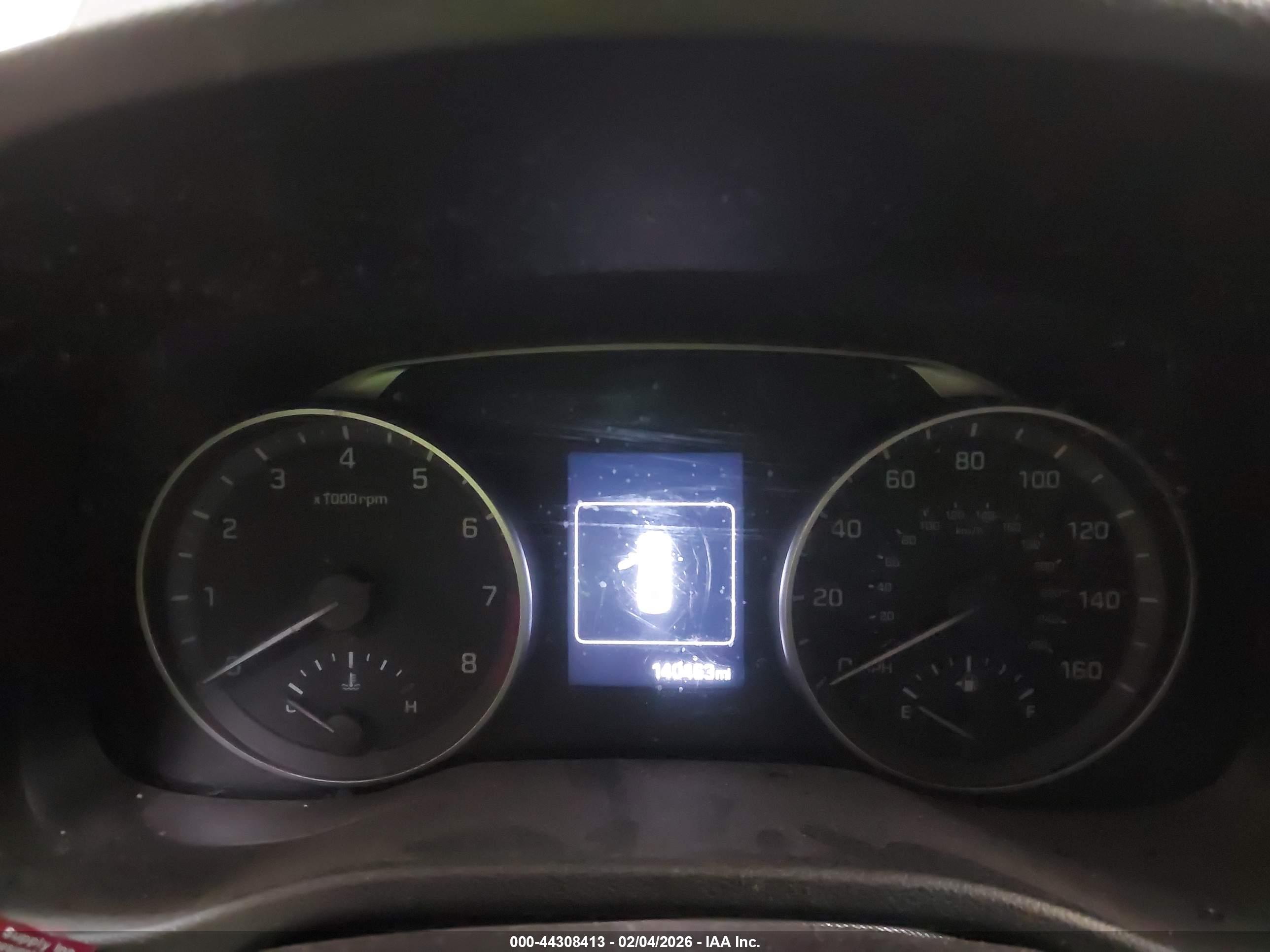 HYUNDAI ELANTRA image 7