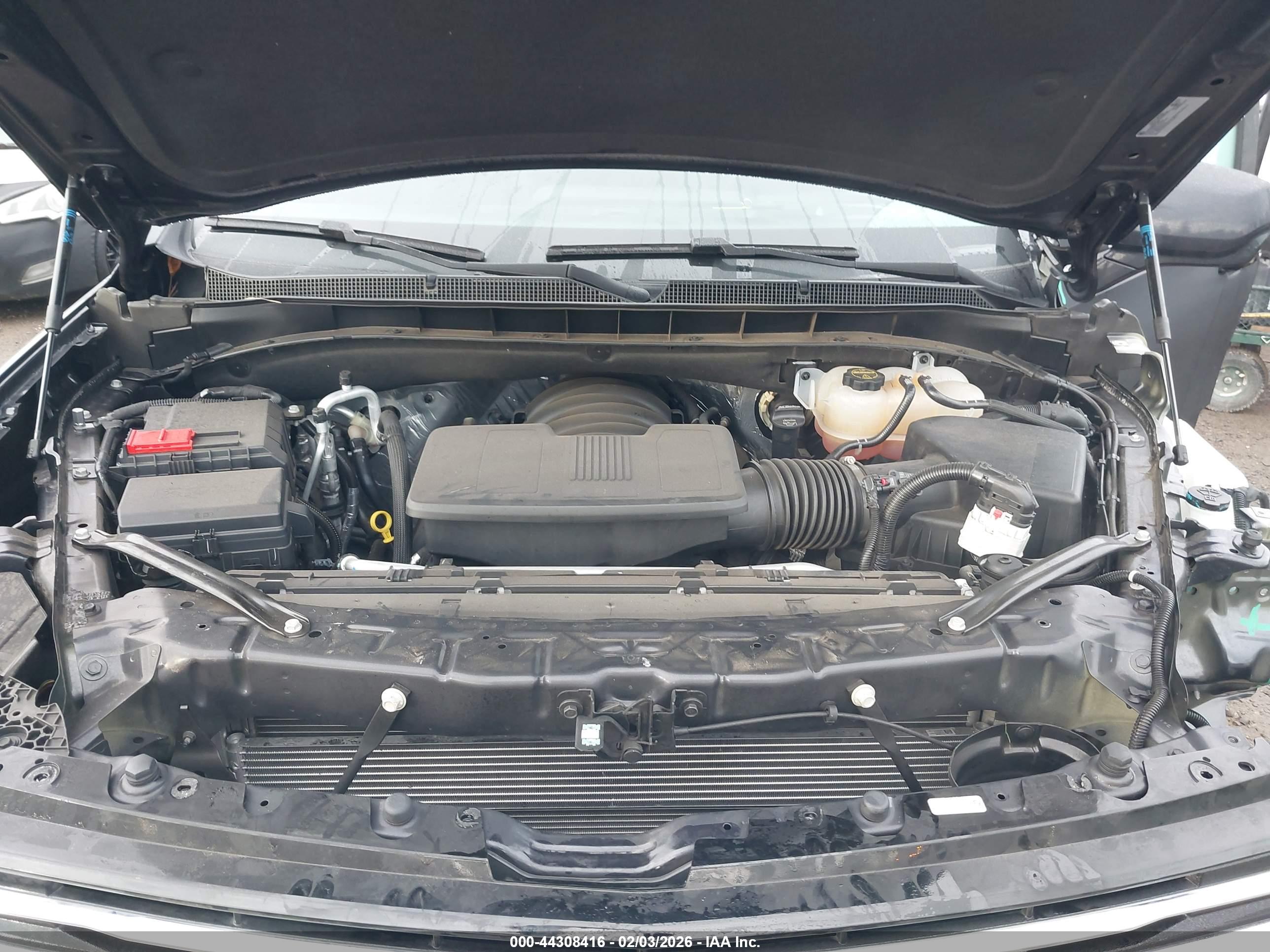 CHEVROLET TAHOE image 10
