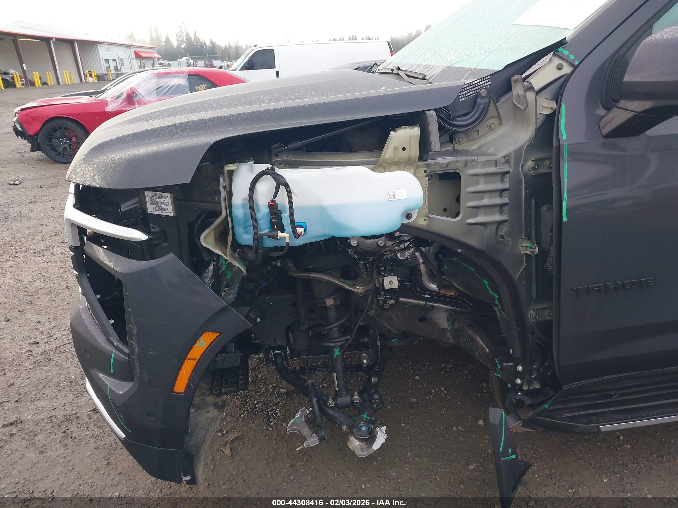 CHEVROLET TAHOE image 6