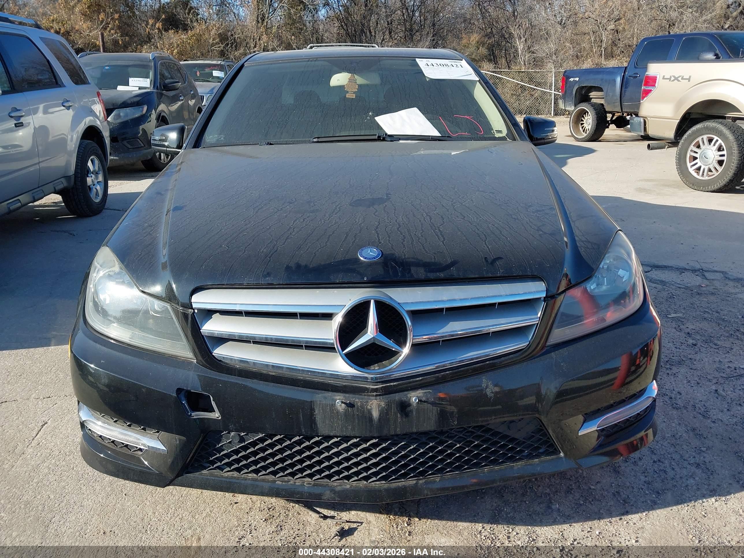 MERCEDES-BENZ C image 6