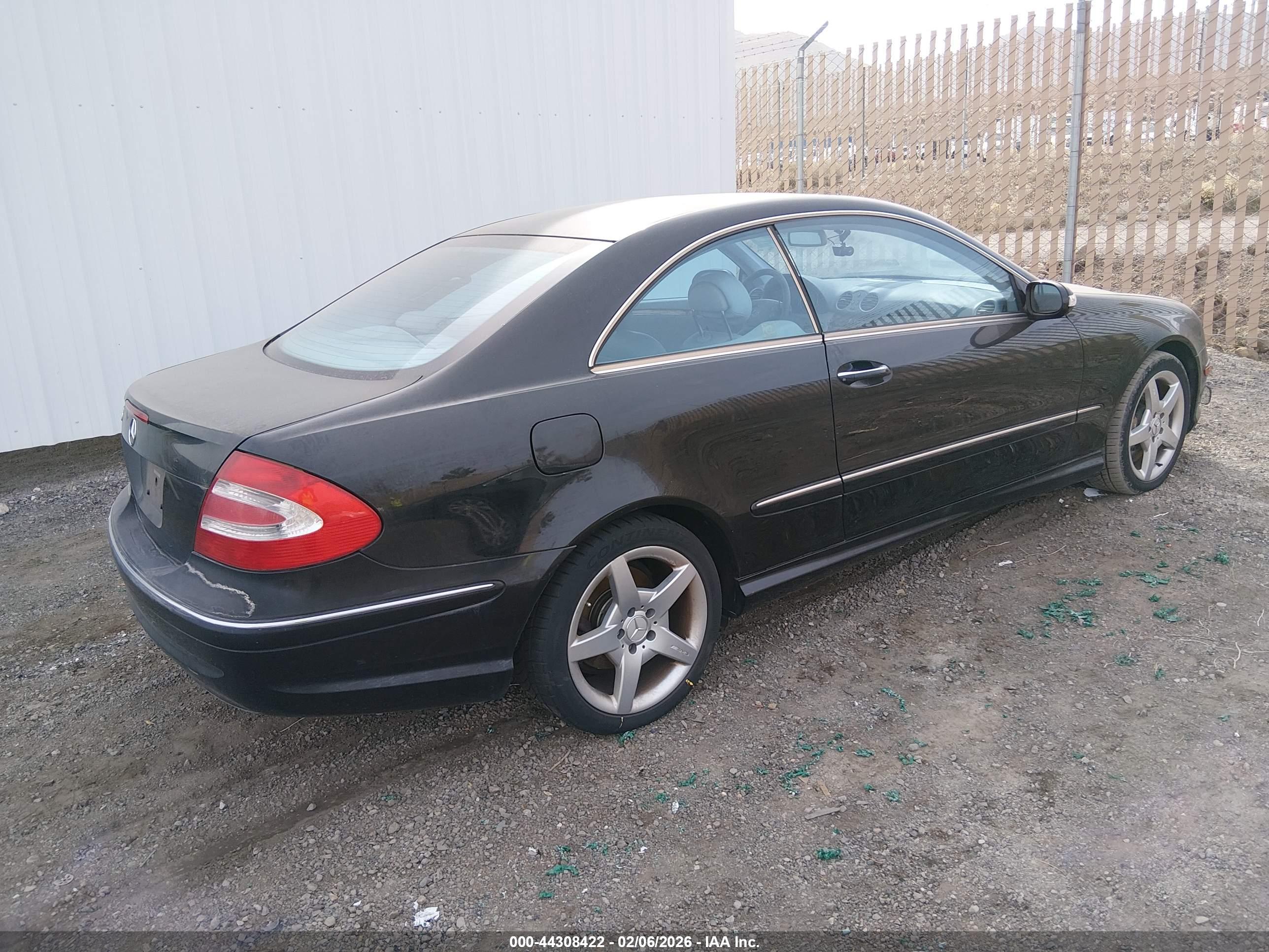 MERCEDES-BENZ CLK image 4