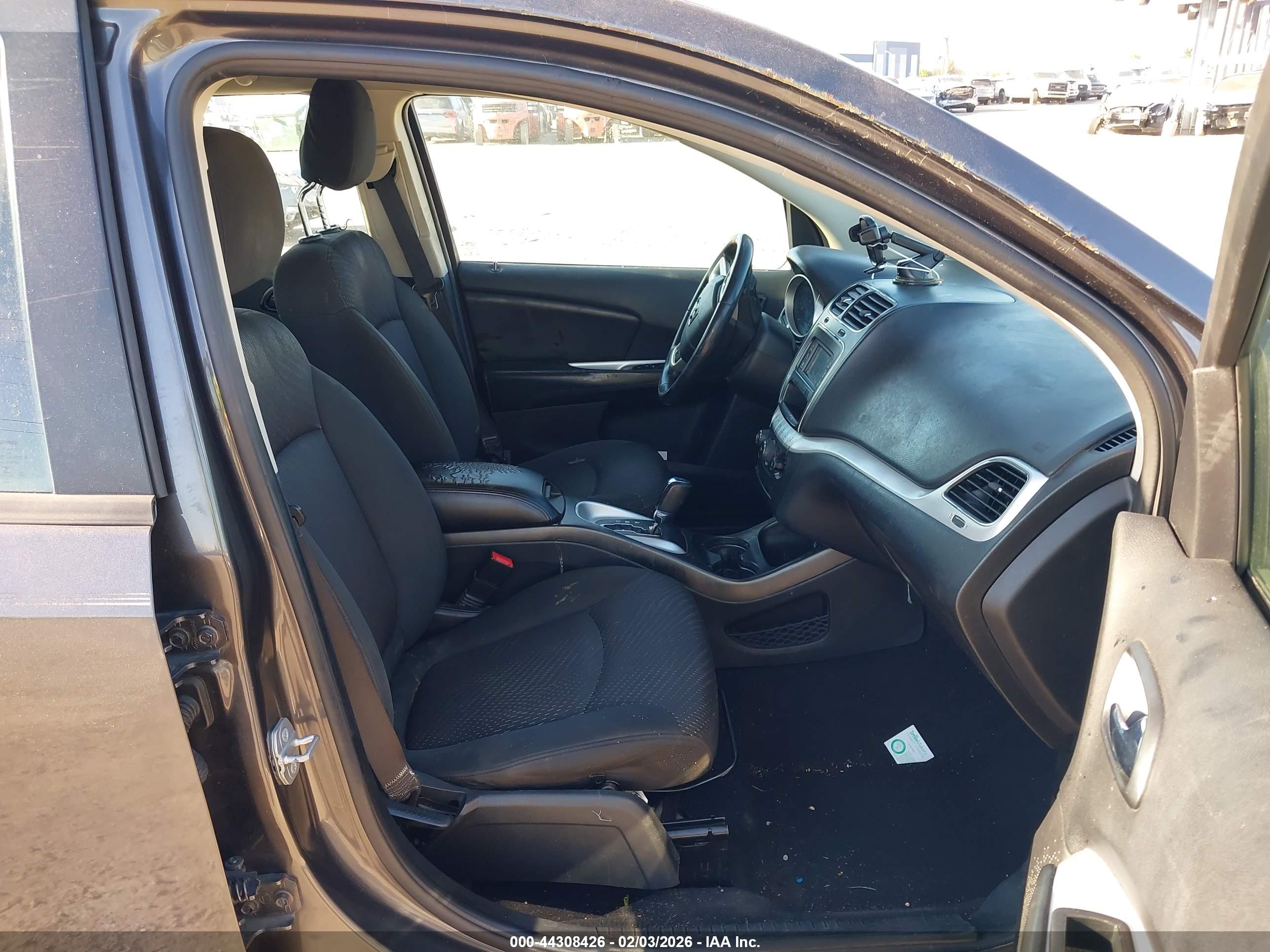 DODGE JOURNEY image 5