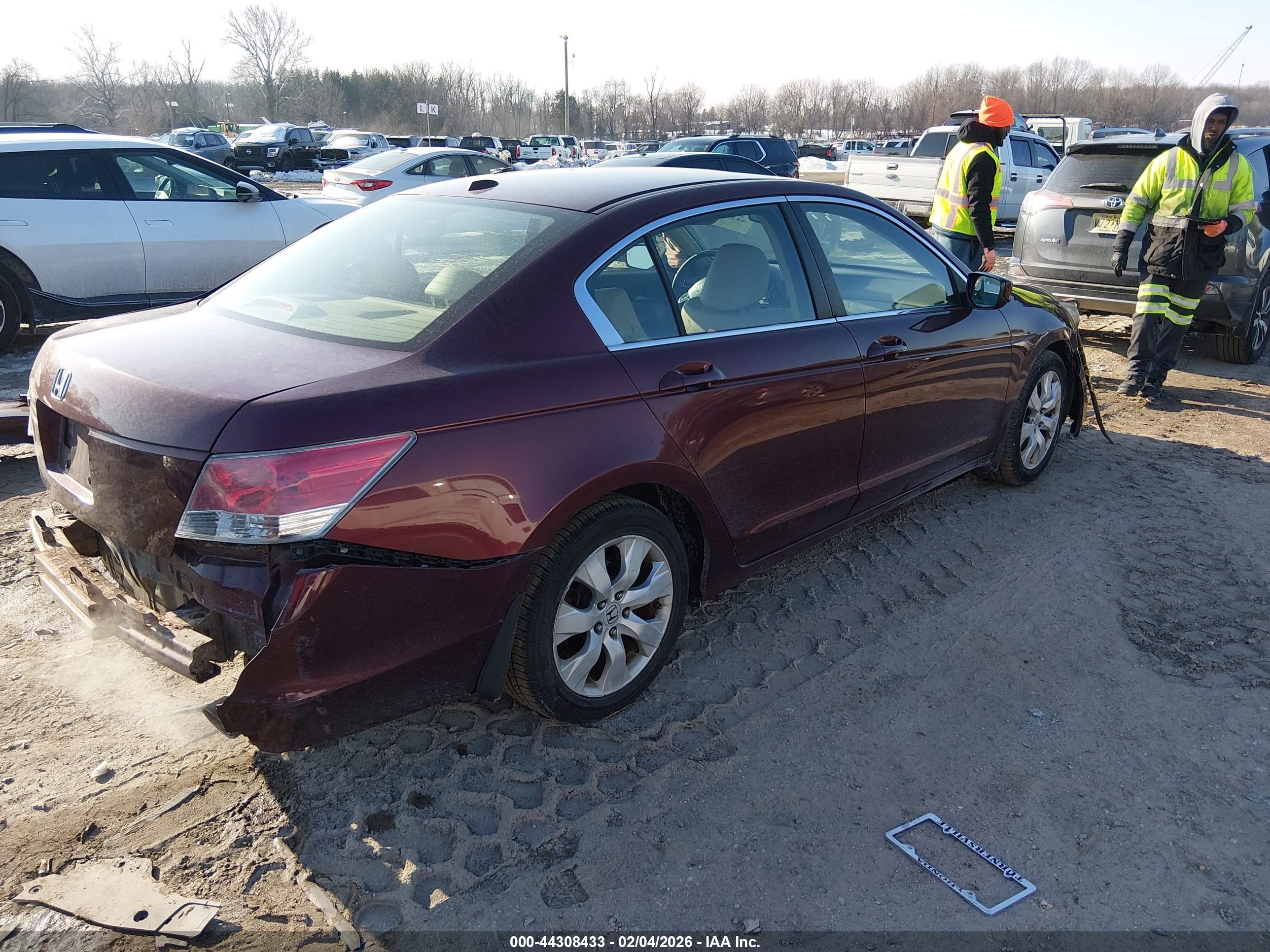 HONDA ACCORD image 2