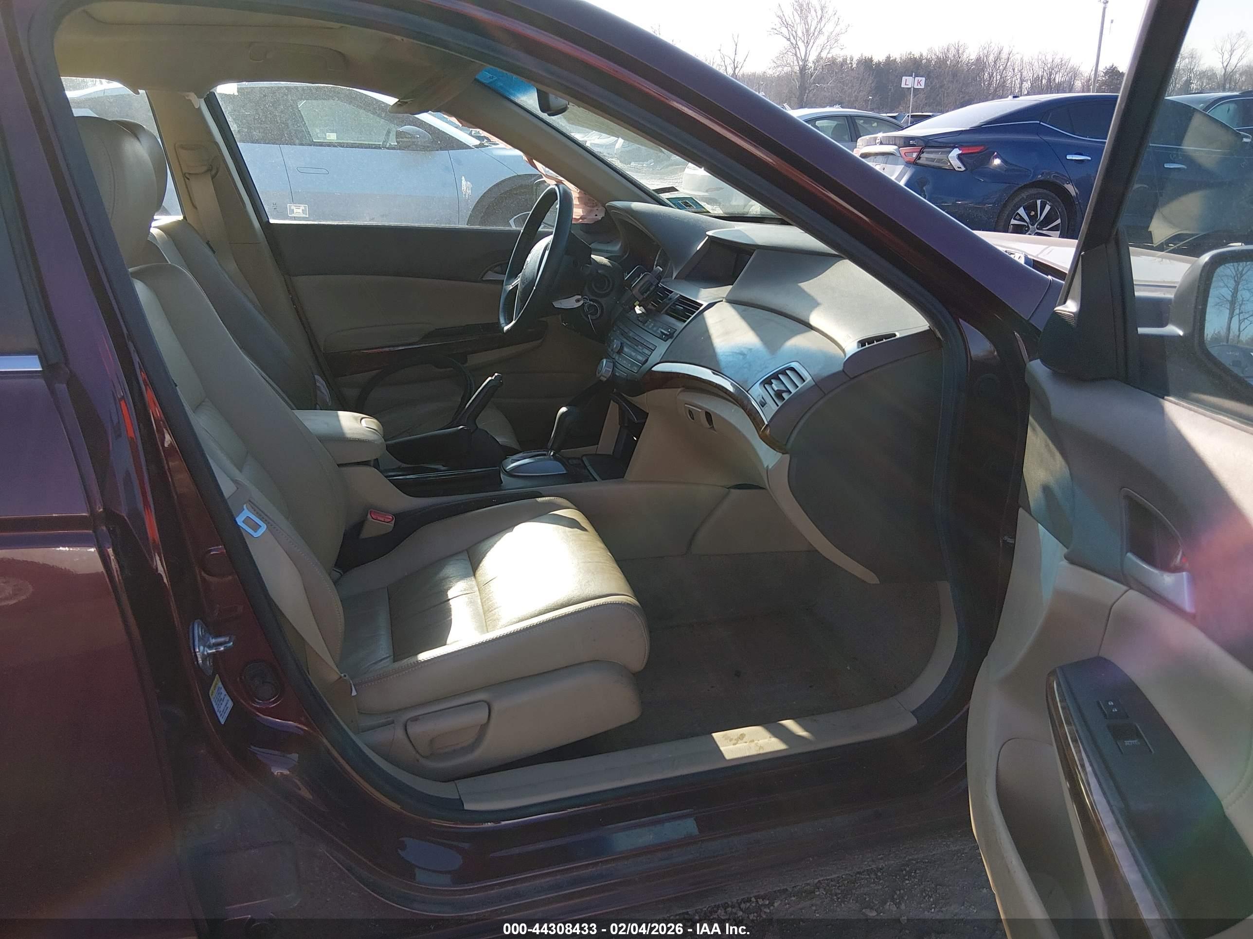 HONDA ACCORD image 5