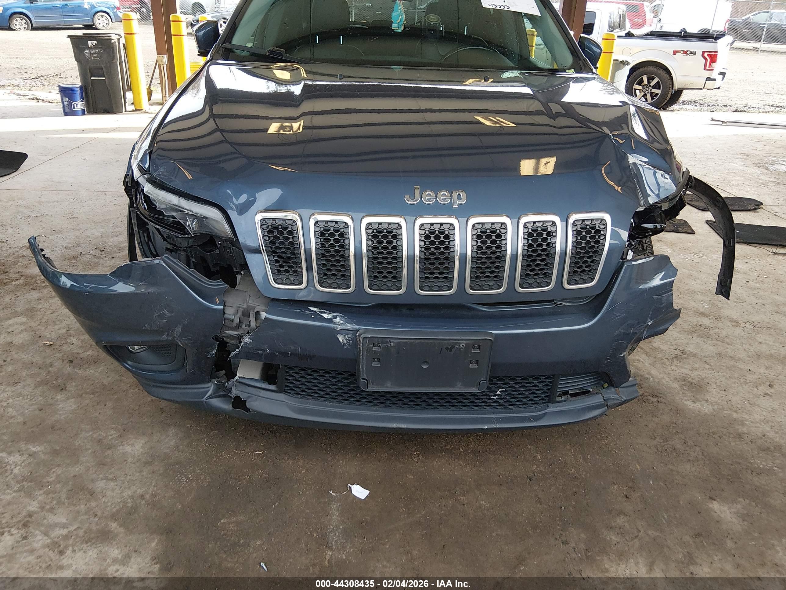 JEEP CHEROKEE image 6