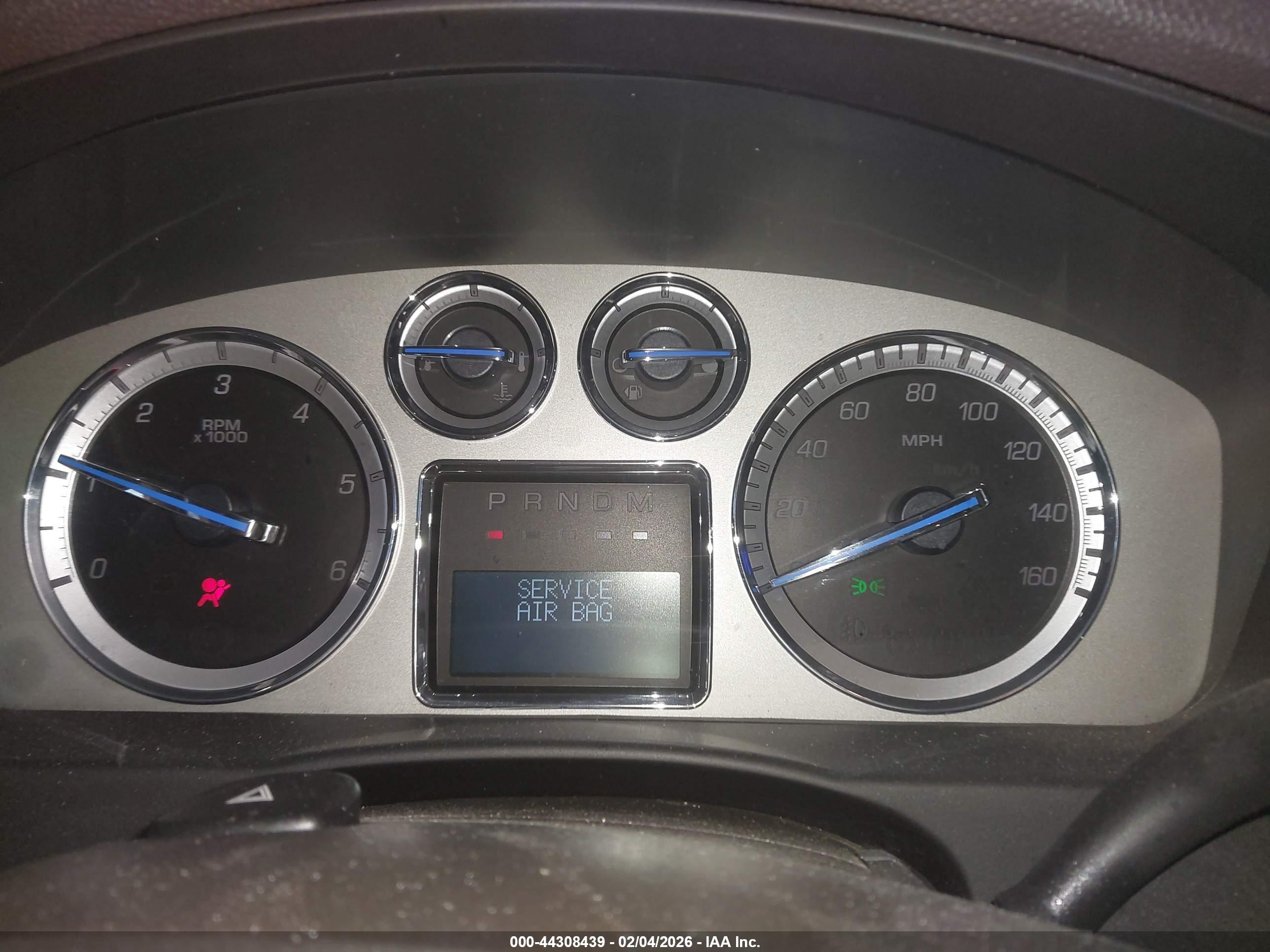 CADILLAC ESCALADE image 7