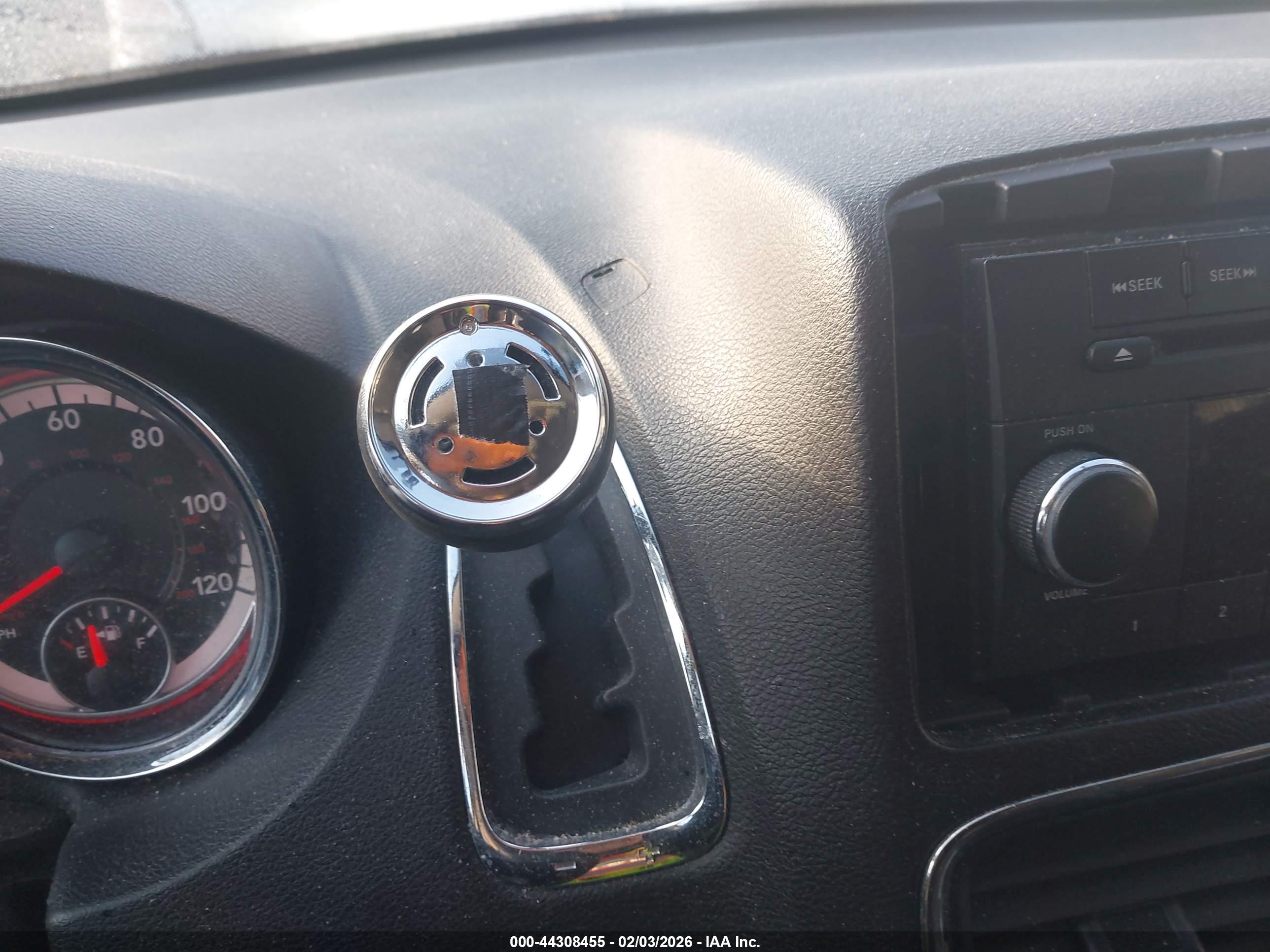 DODGE GRAND image 6