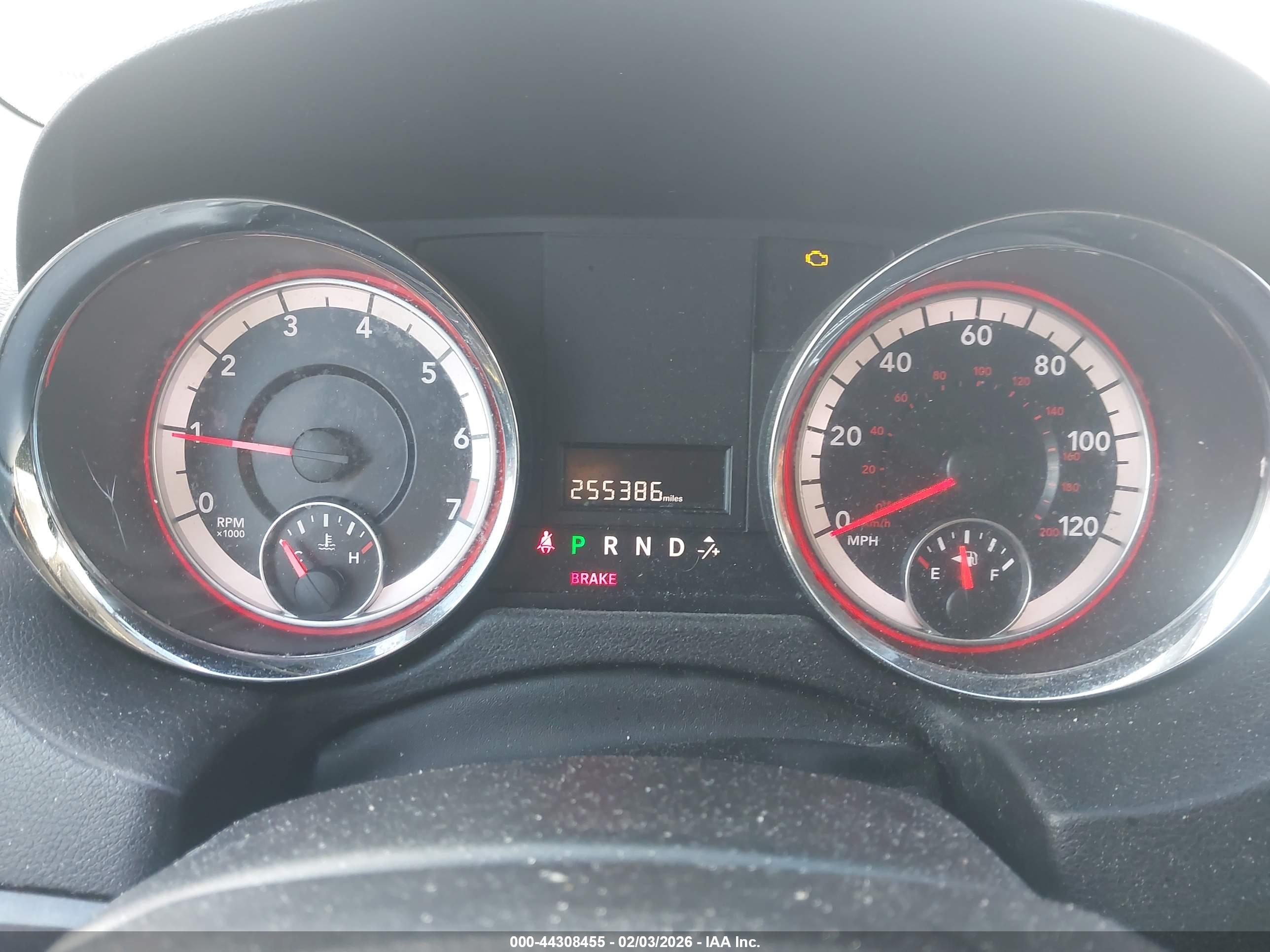 DODGE GRAND image 7