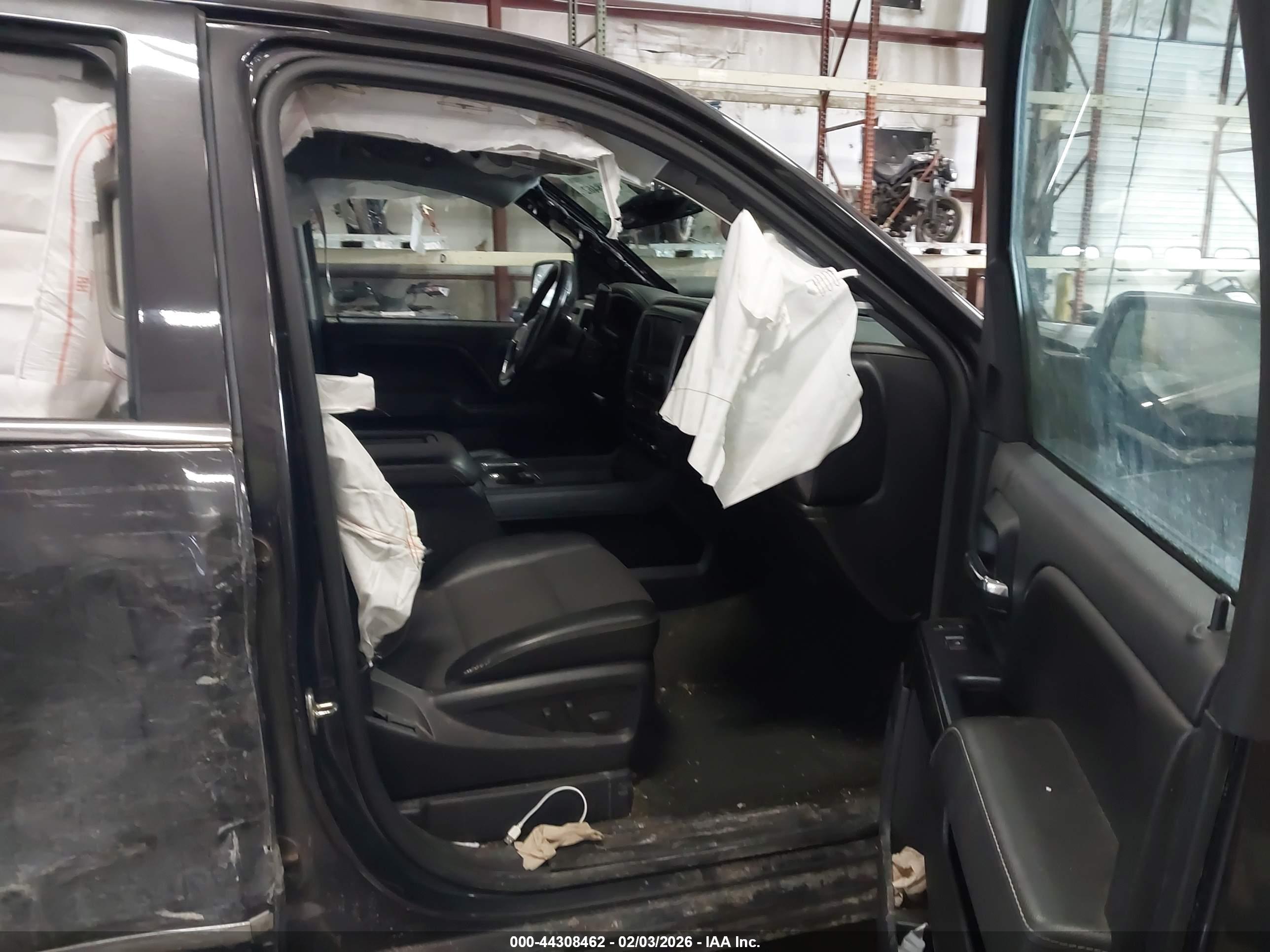 GMC SIERRA image 5