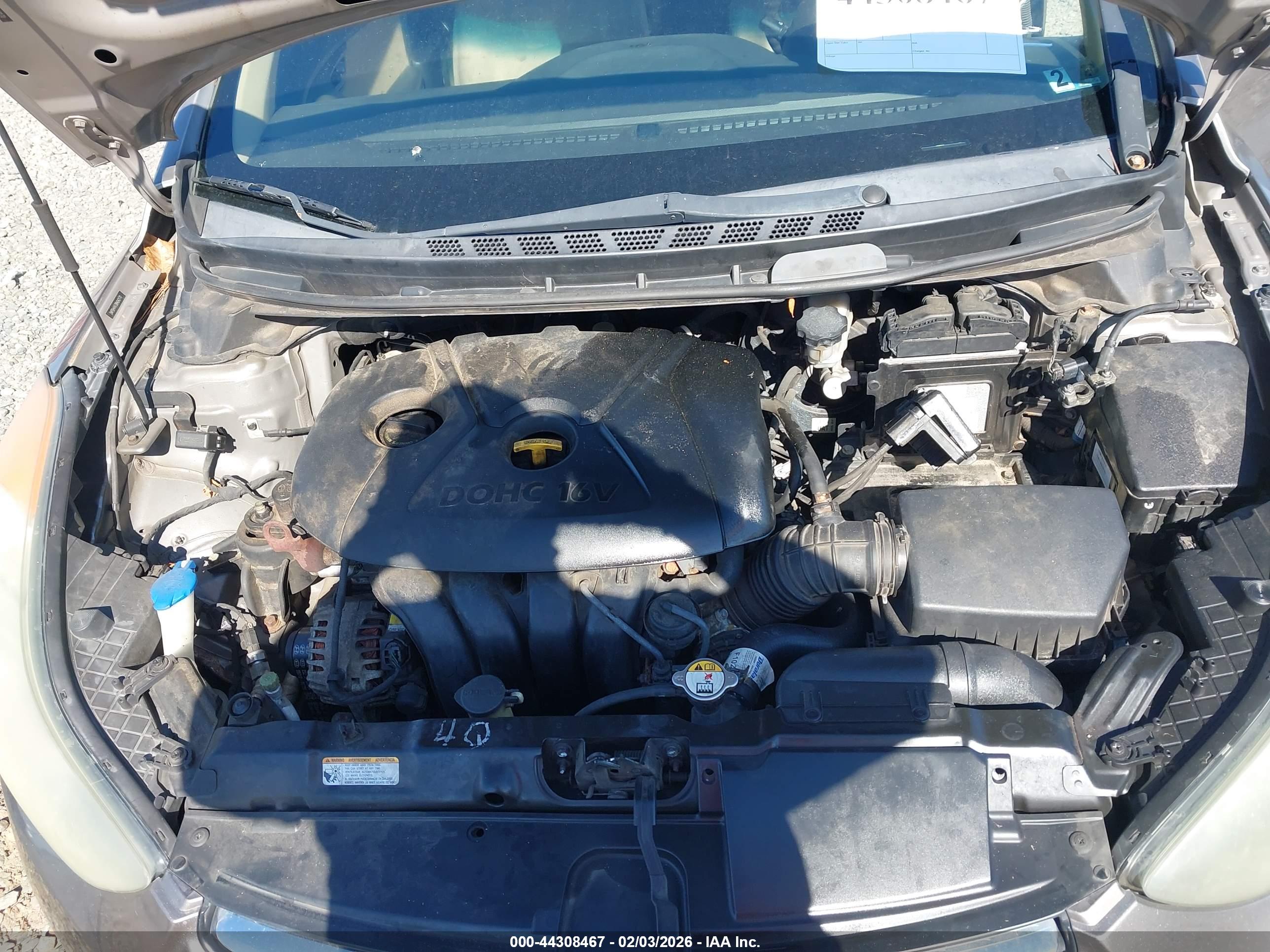 HYUNDAI ELANTRA image 10