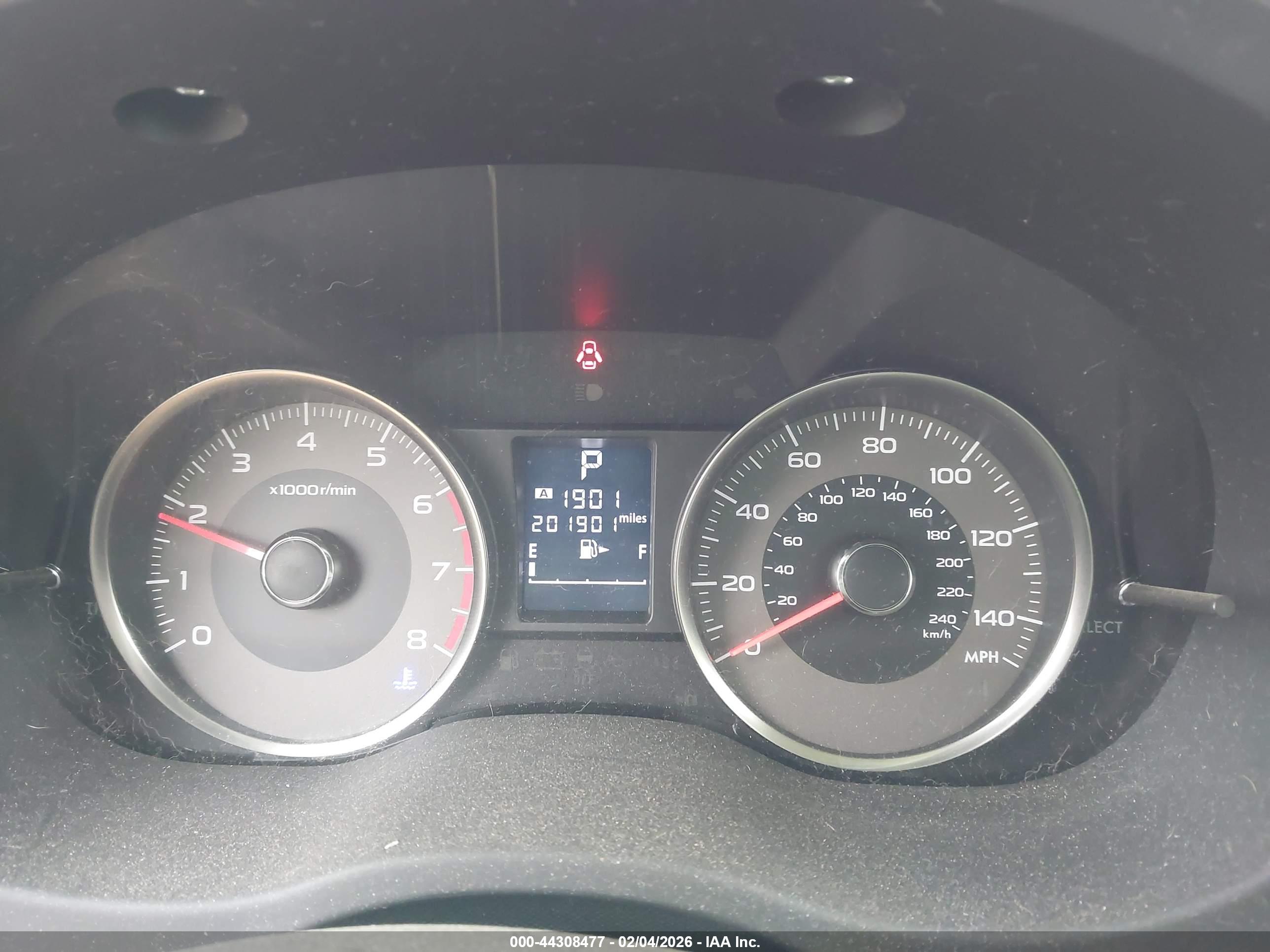 SUBARU FORESTER image 7