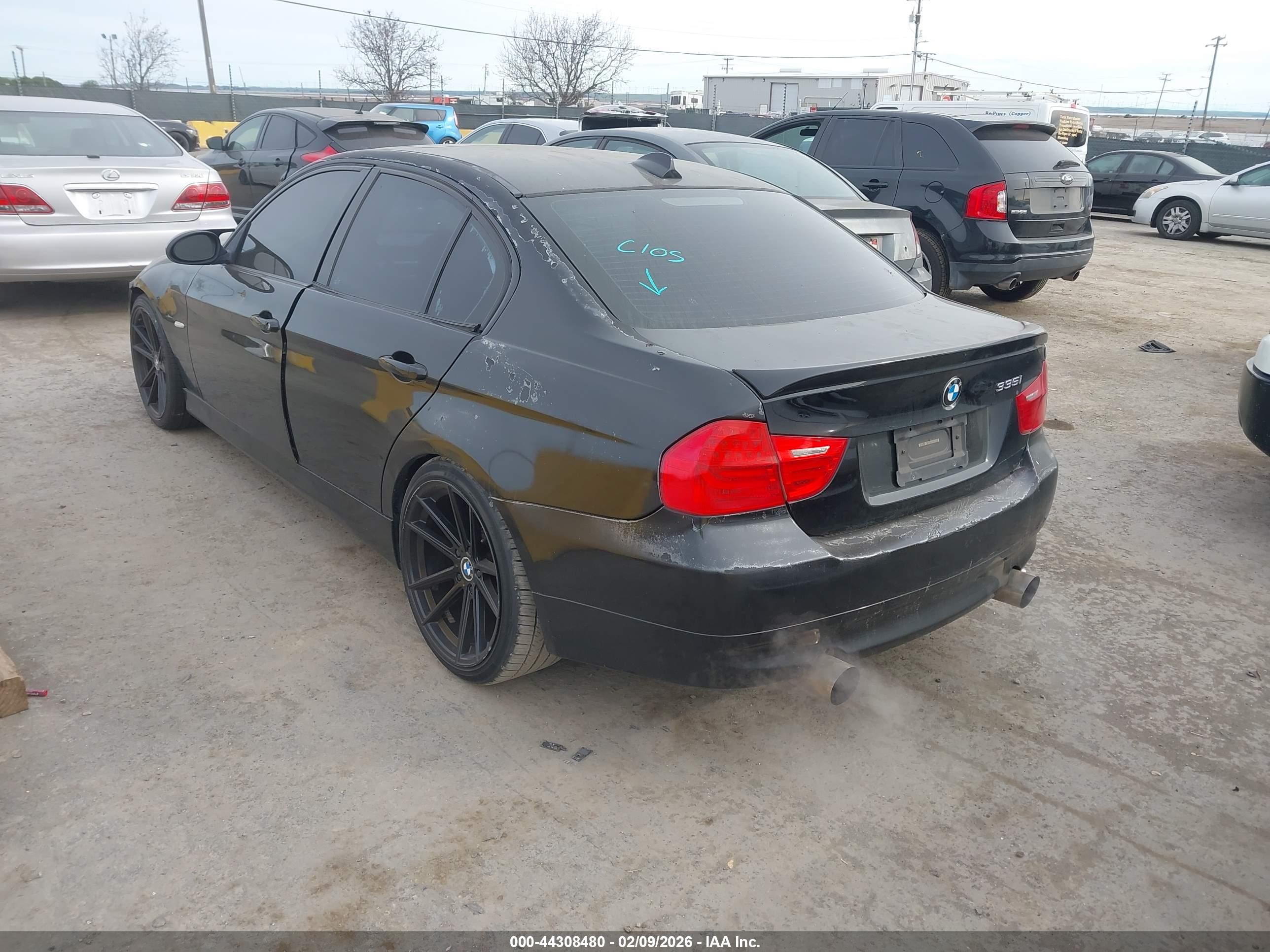 BMW 335I image 3
