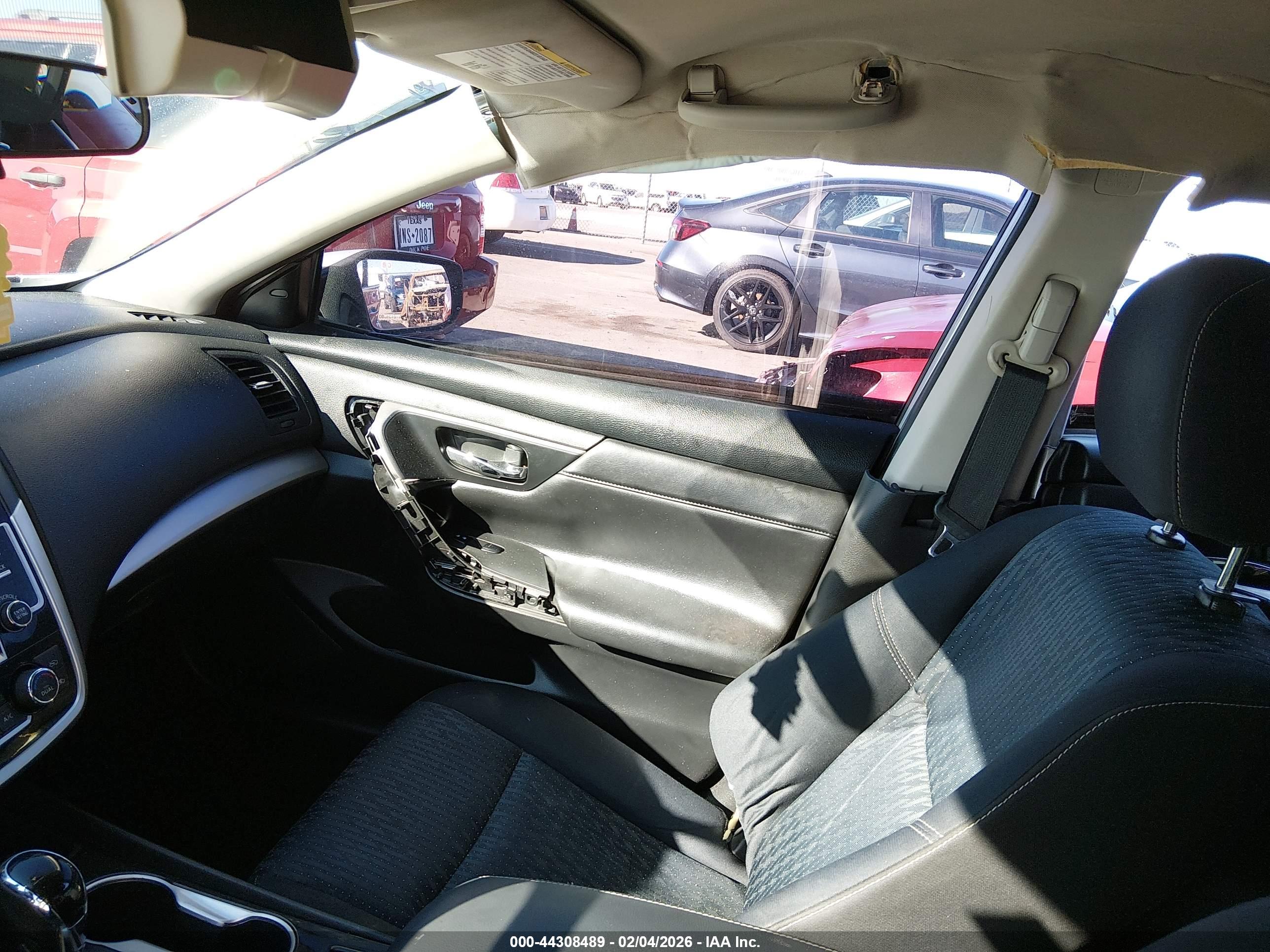 NISSAN ALTIMA image 5