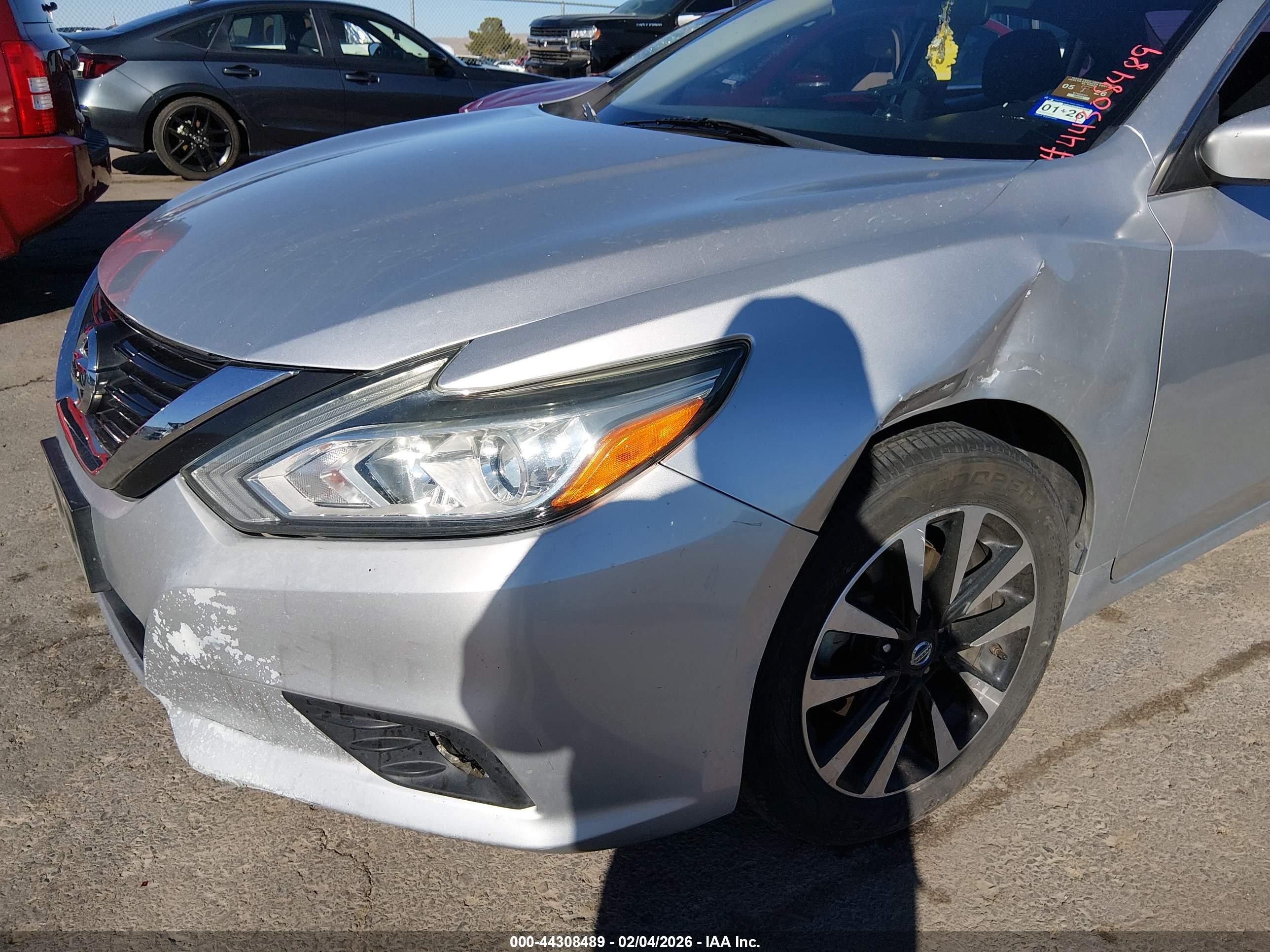 NISSAN ALTIMA image 6