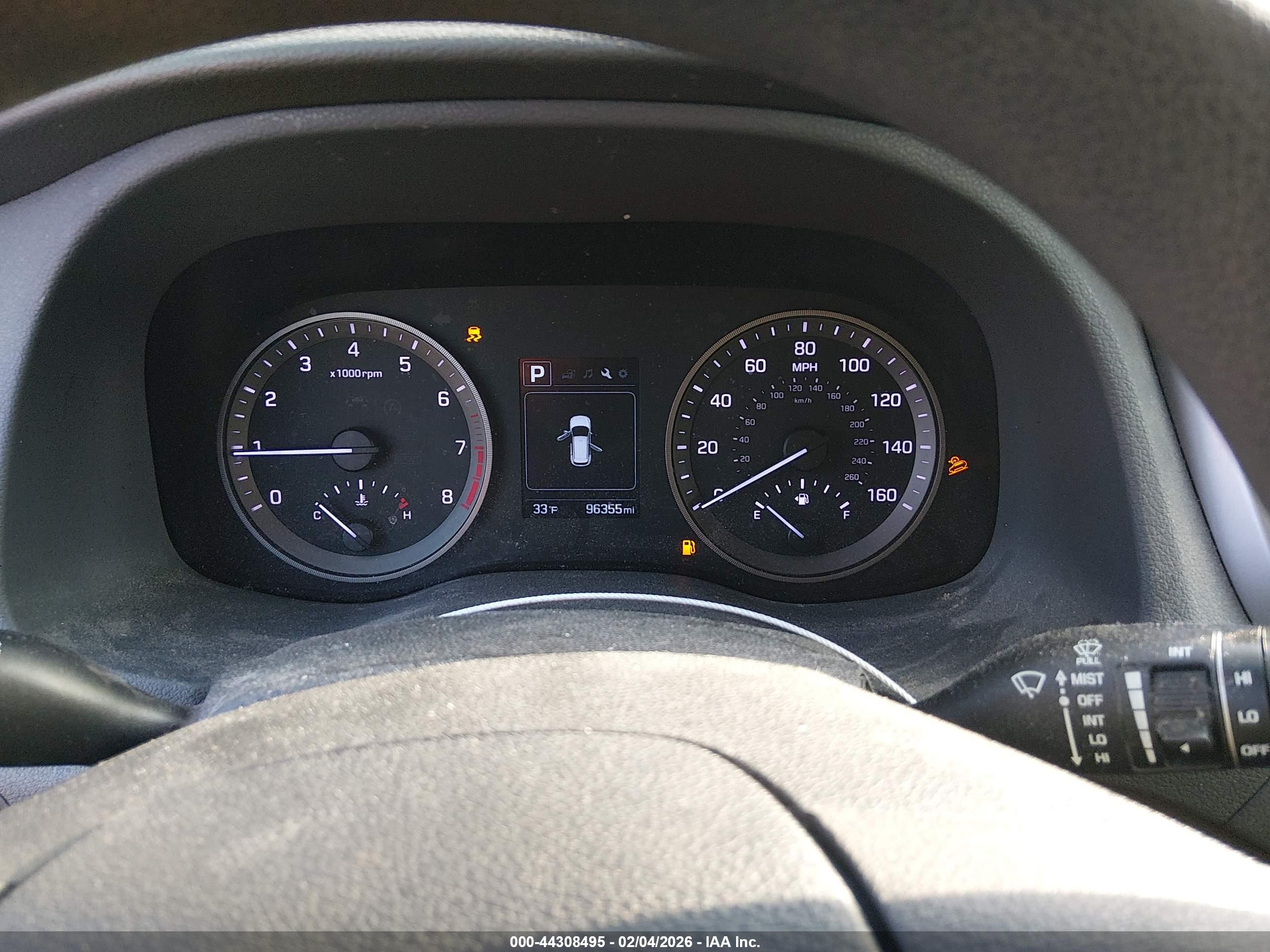 HYUNDAI TUCSON image 7