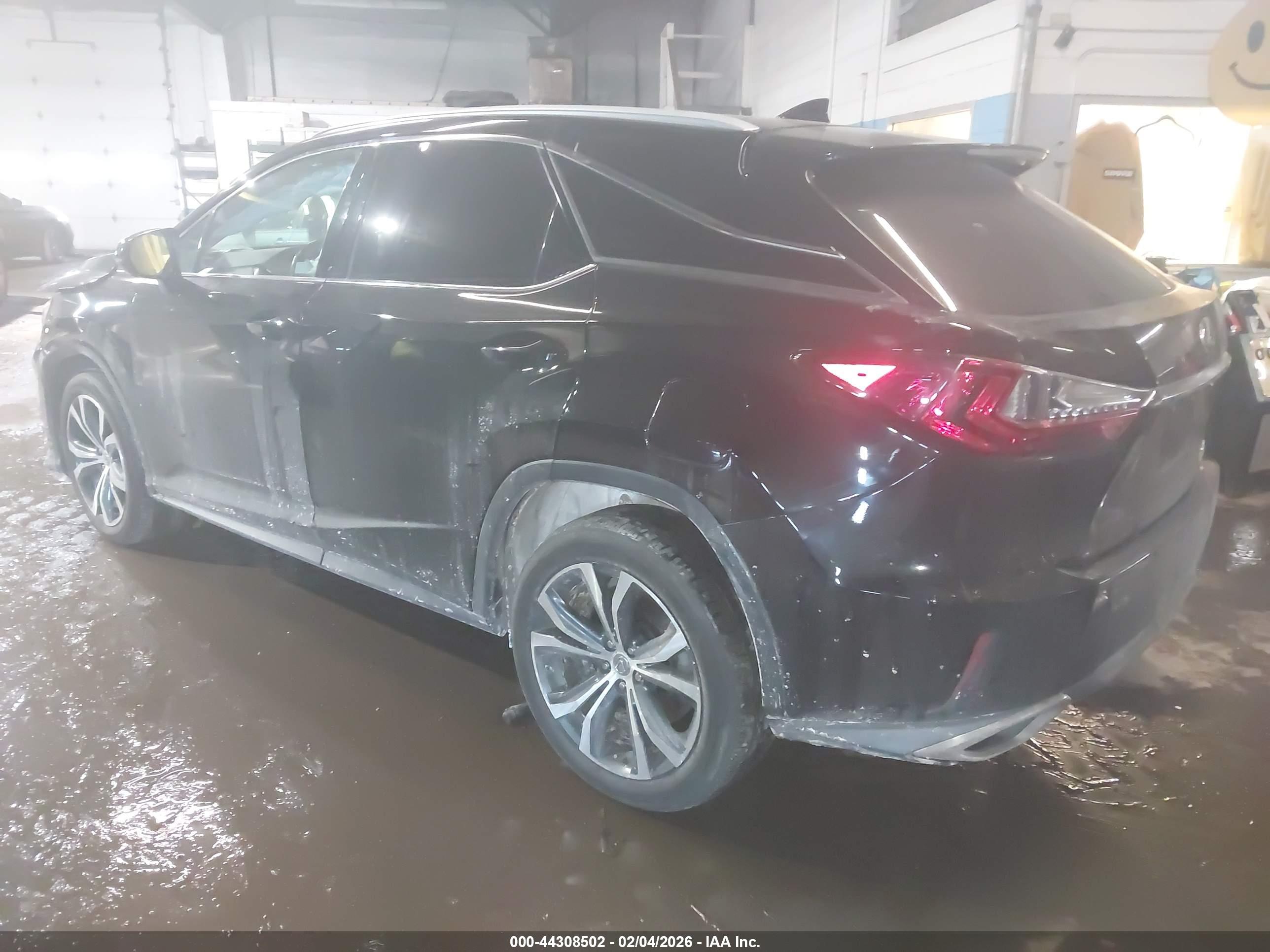 LEXUS RX image 3
