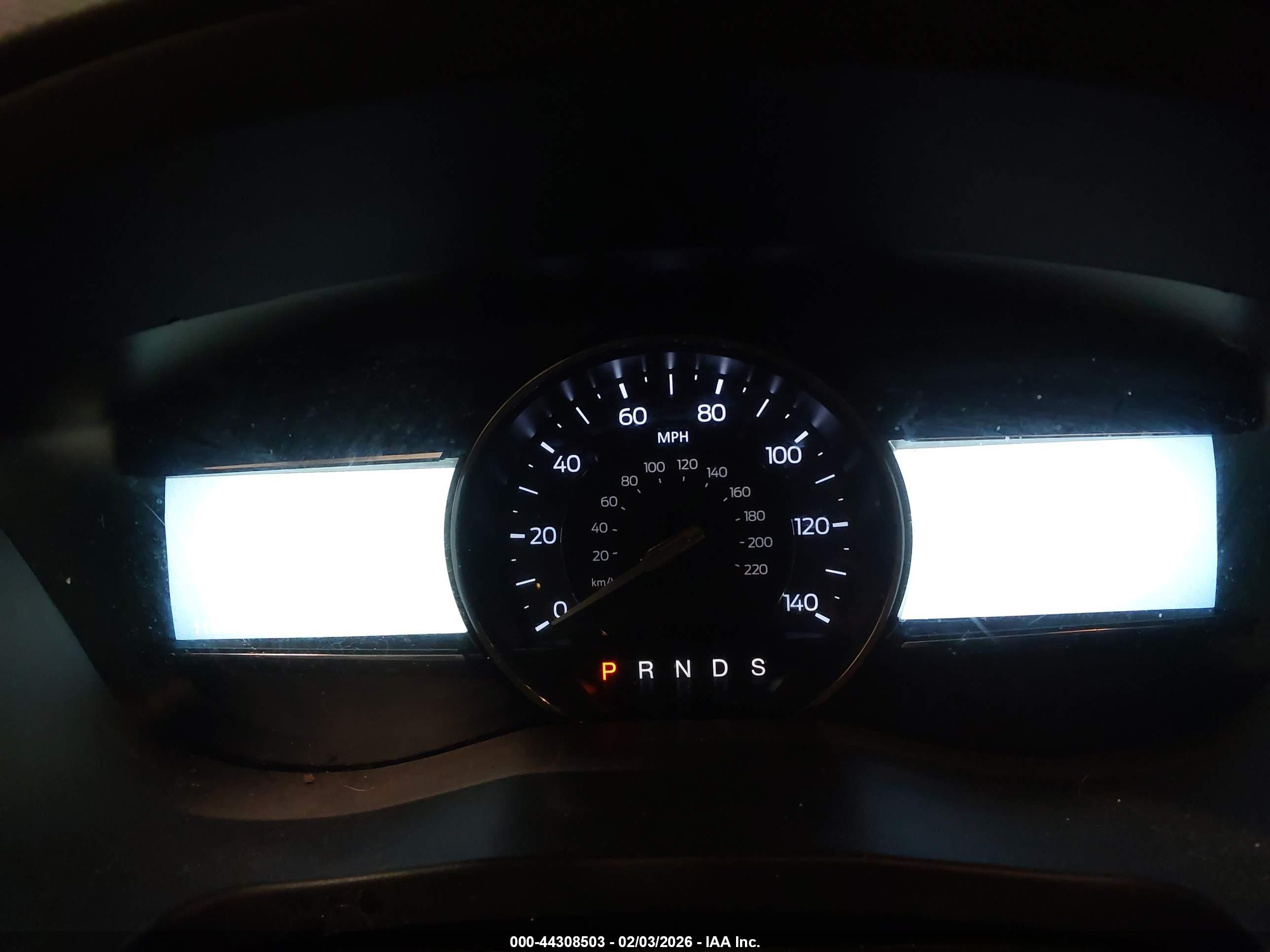 FORD EXPLORER image 7