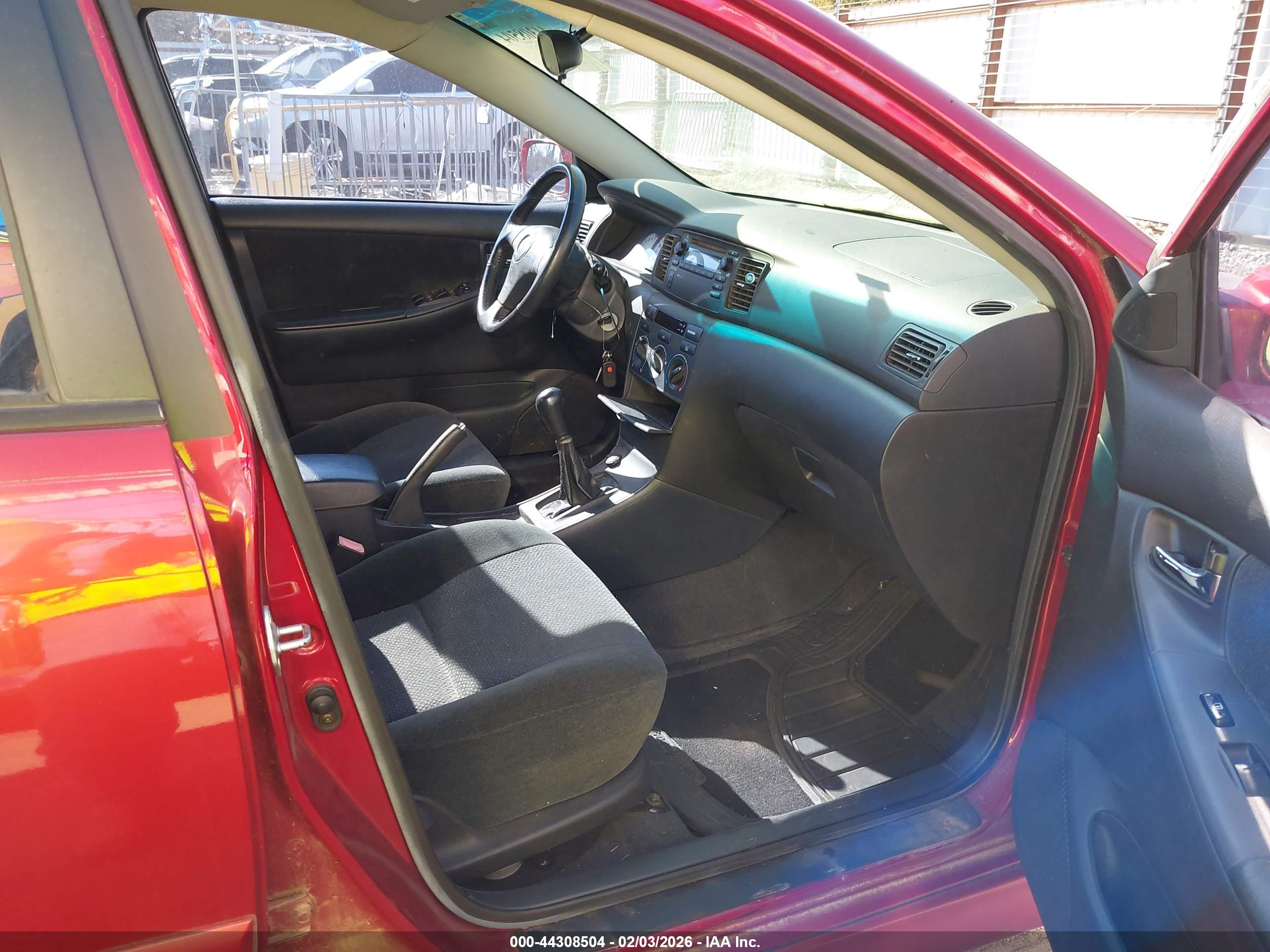 TOYOTA COROLLA image 5