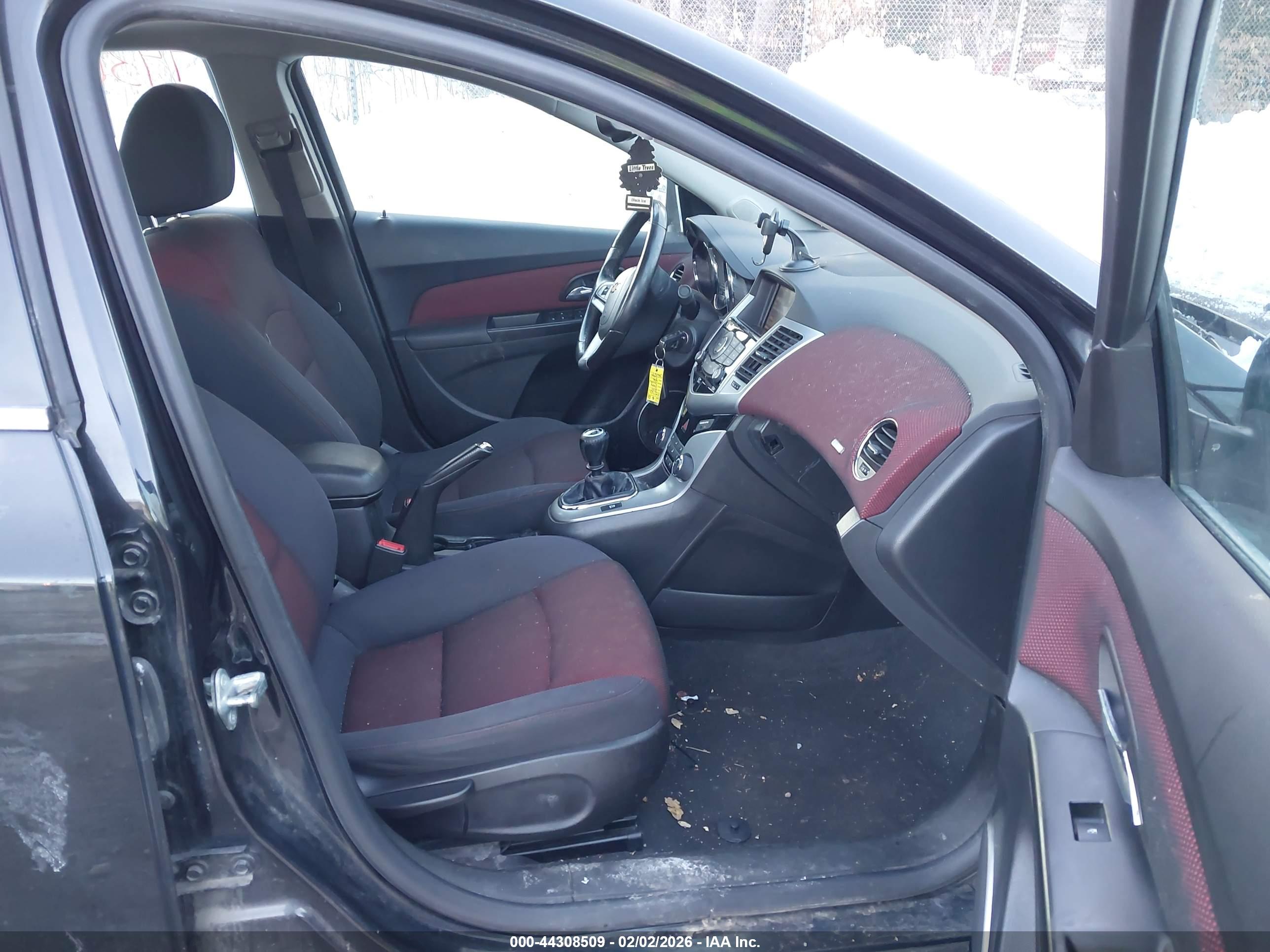 CHEVROLET CRUZE image 5
