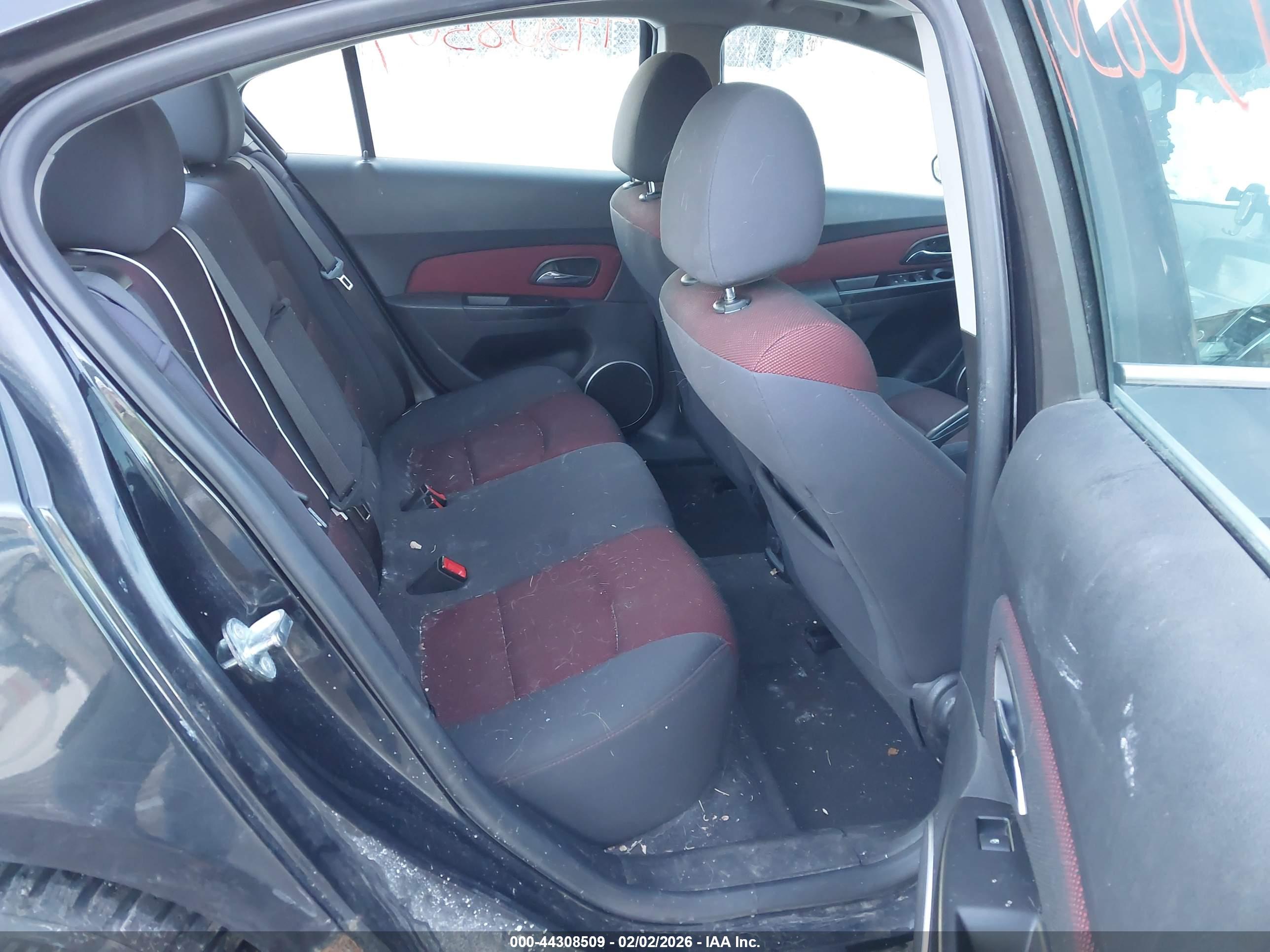 CHEVROLET CRUZE image 8