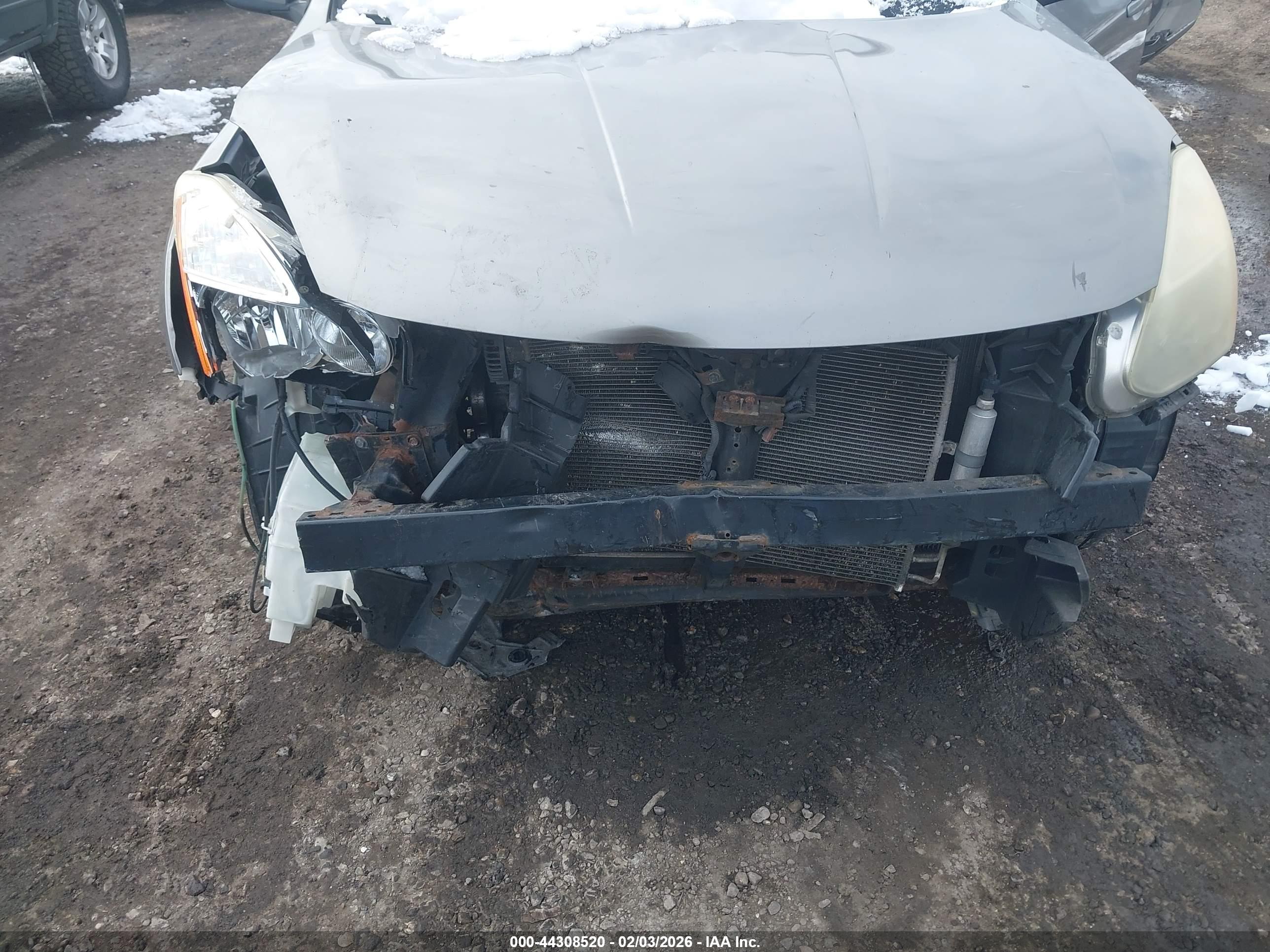 NISSAN ROGUE image 6