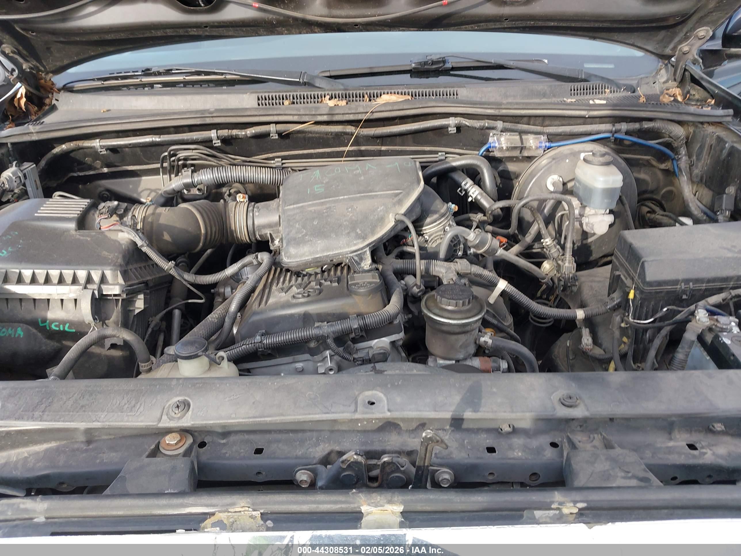 TOYOTA TACOMA image 10