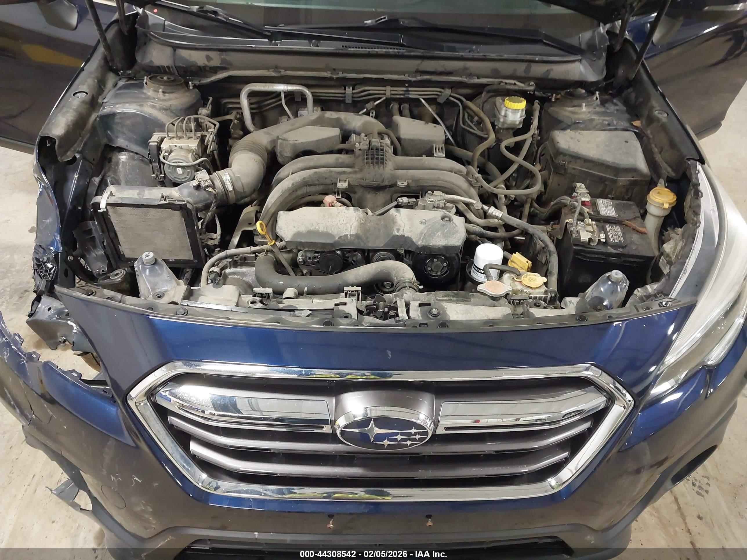SUBARU OUTBACK image 10