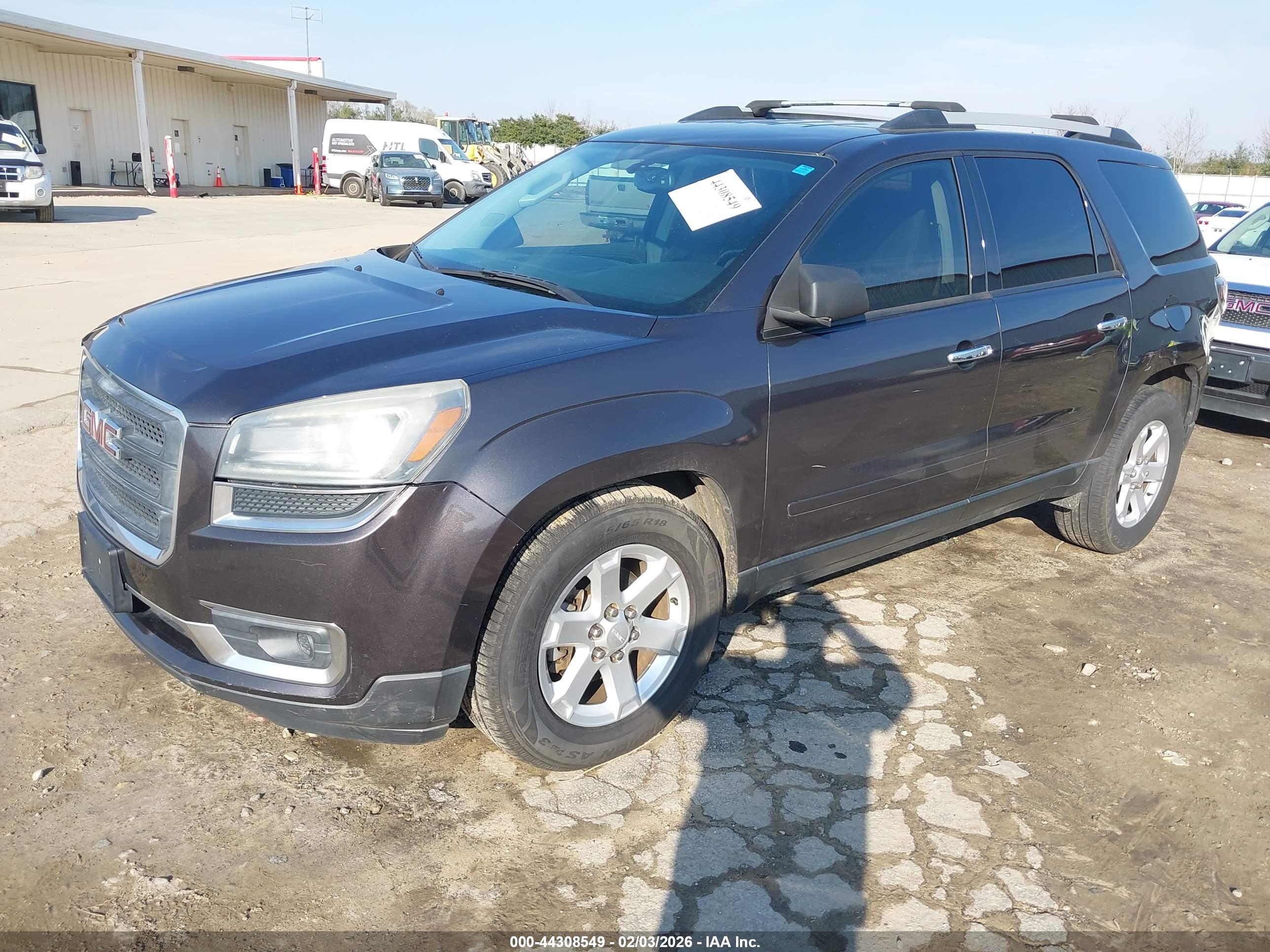 GMC ACADIA image 2