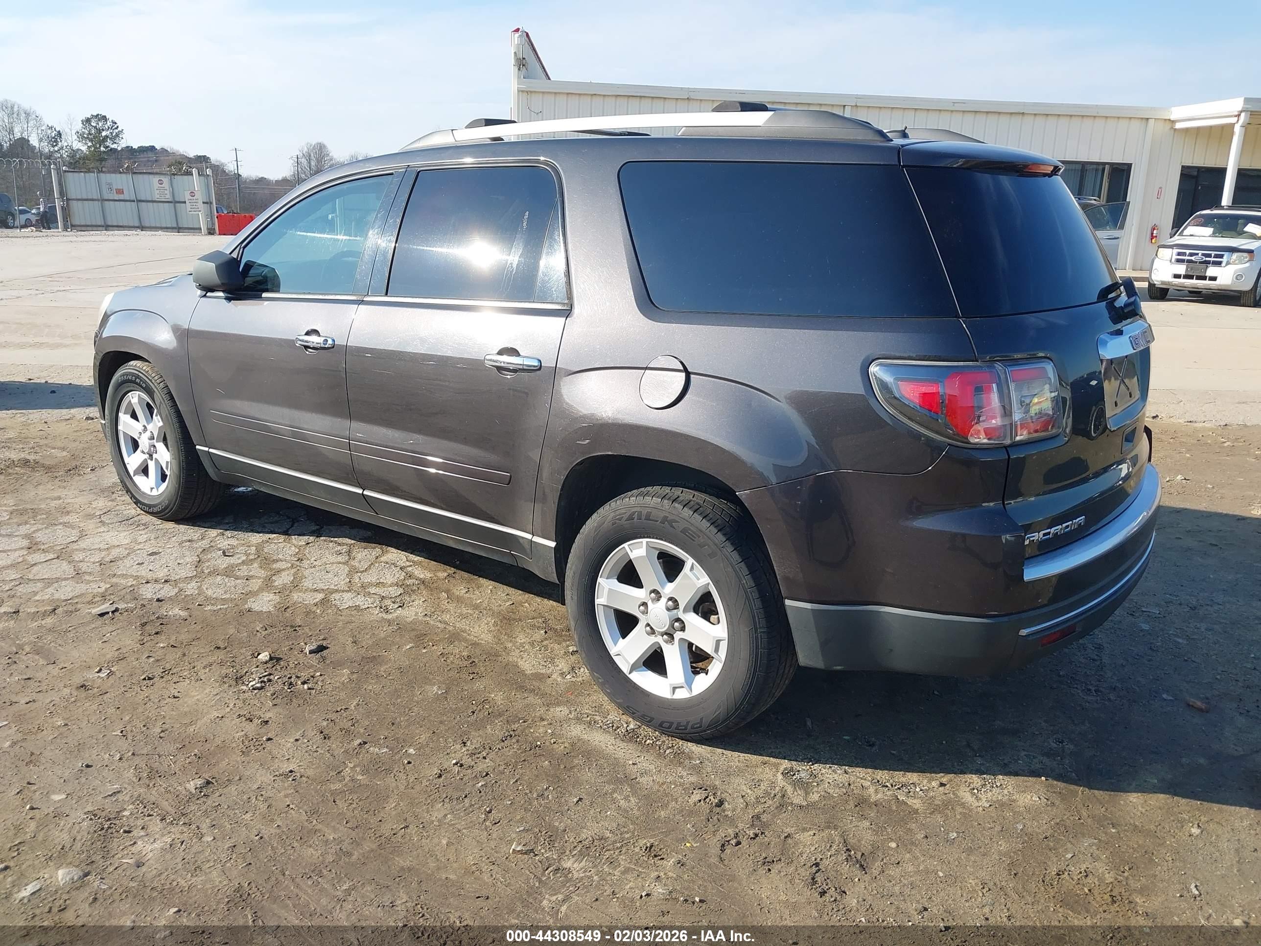 GMC ACADIA image 3