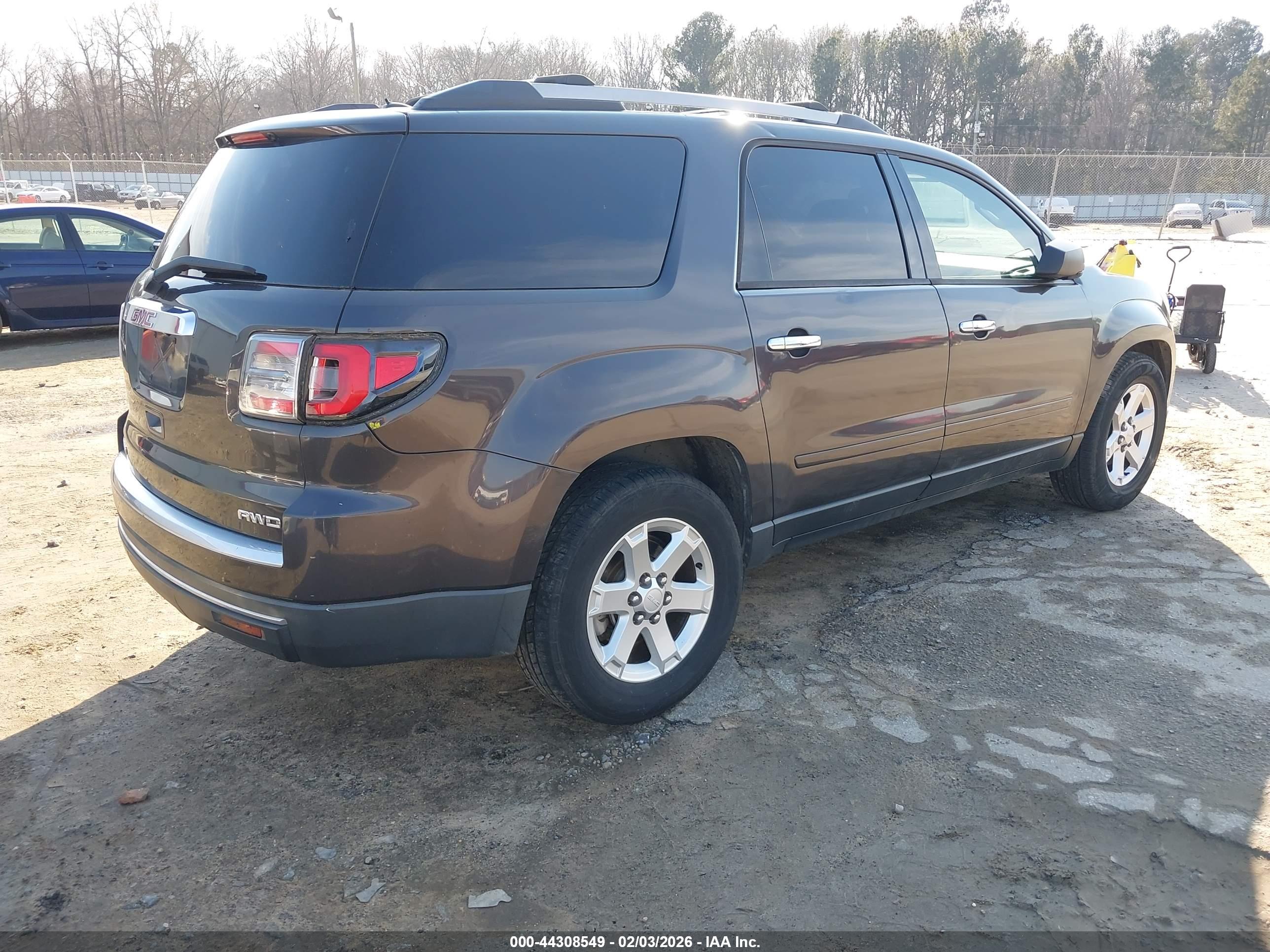 GMC ACADIA image 4