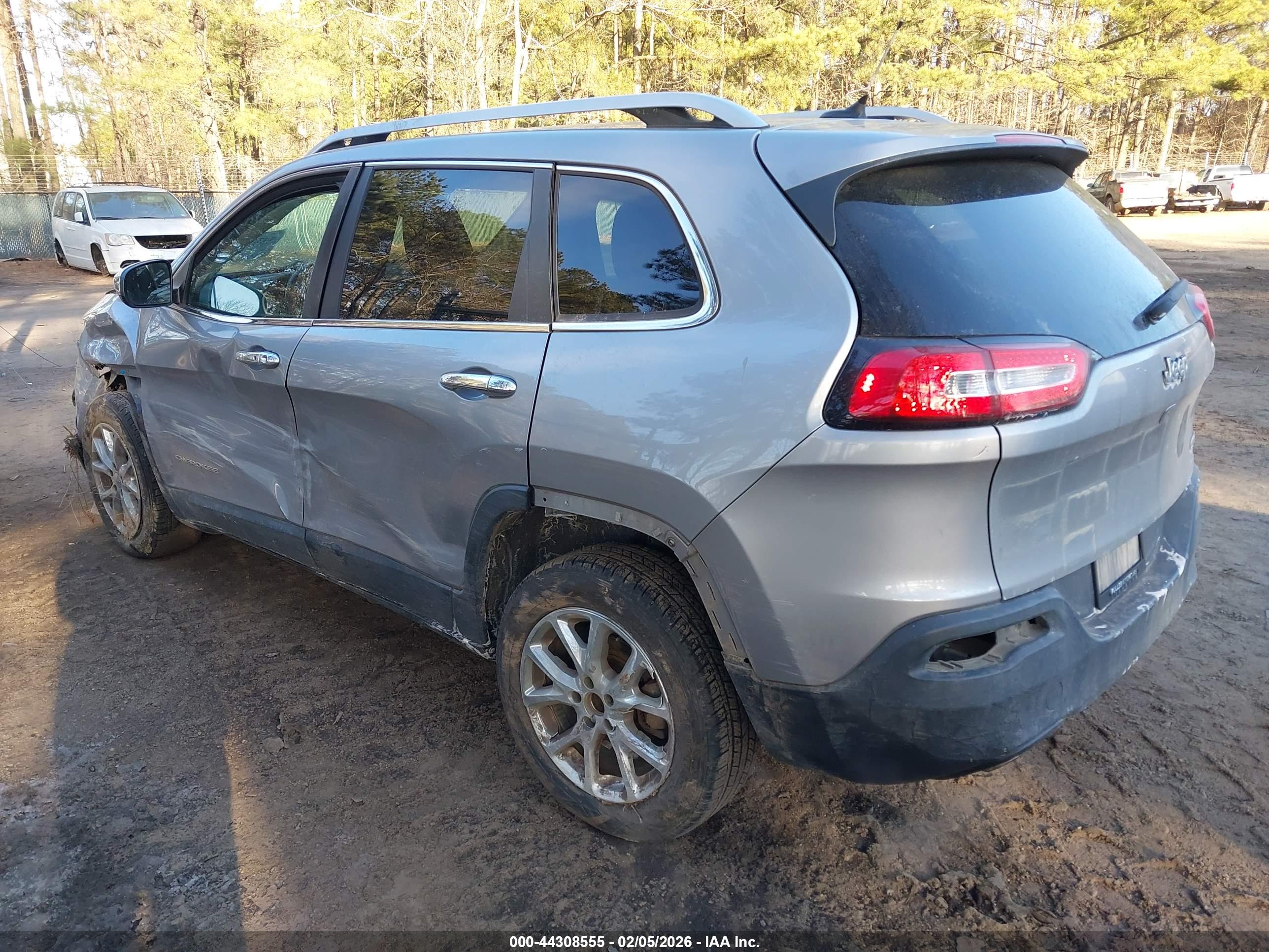 JEEP CHEROKEE image 3