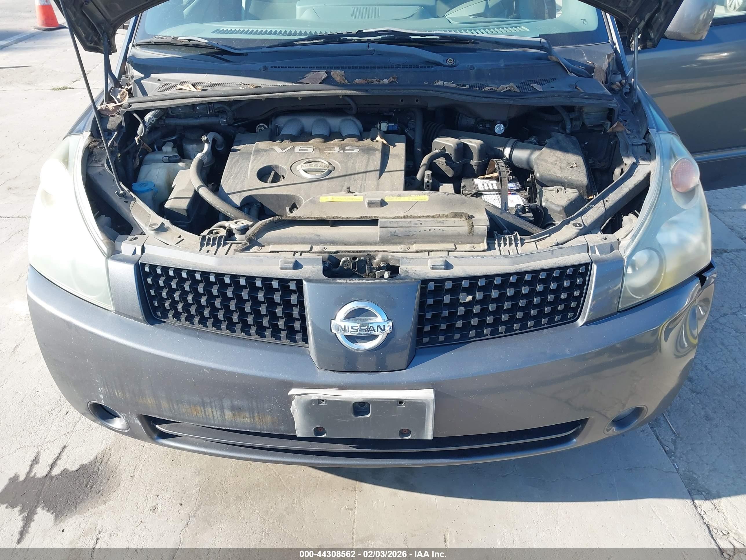 NISSAN QUEST image 10
