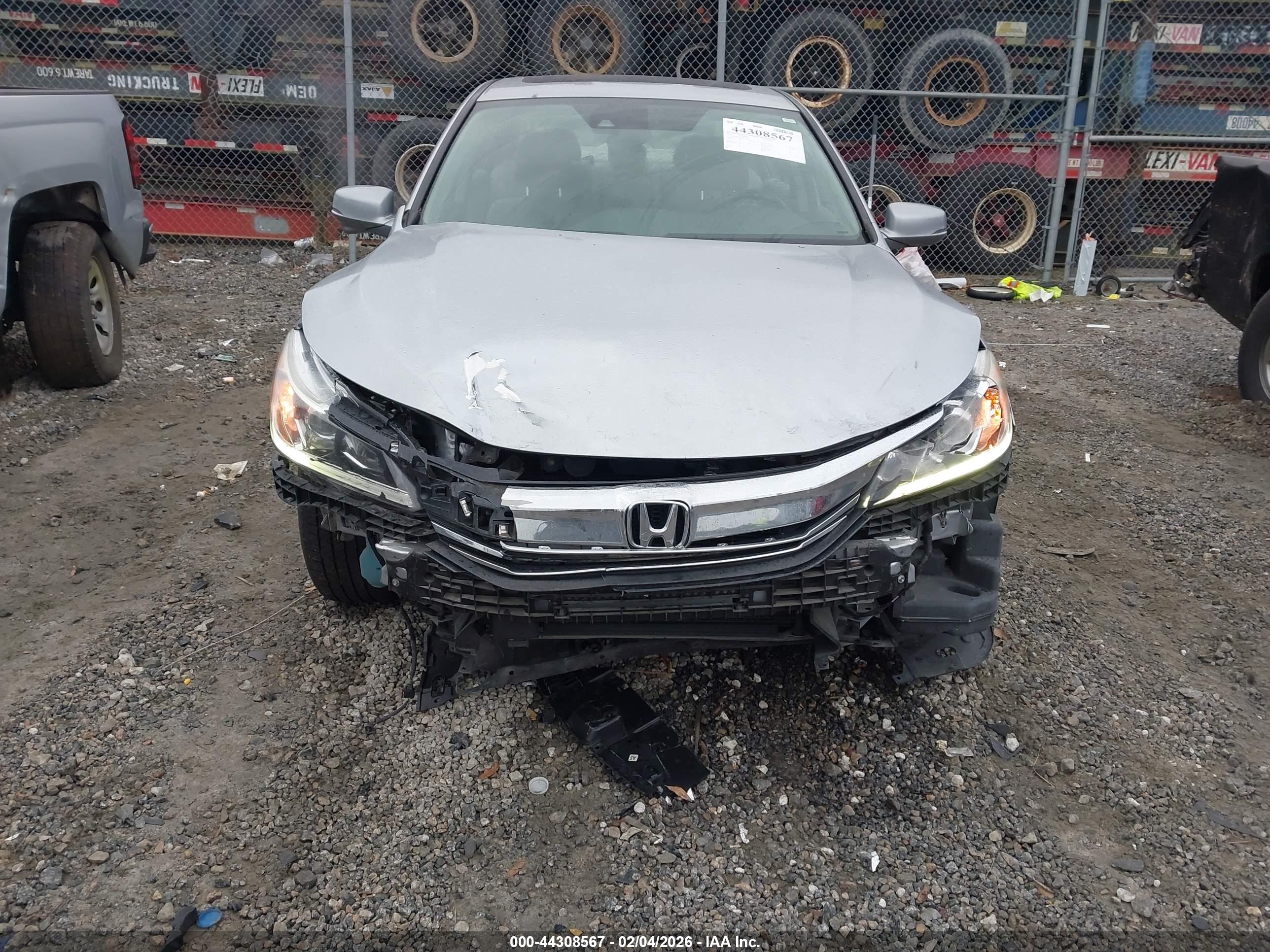 HONDA ACCORD image 6