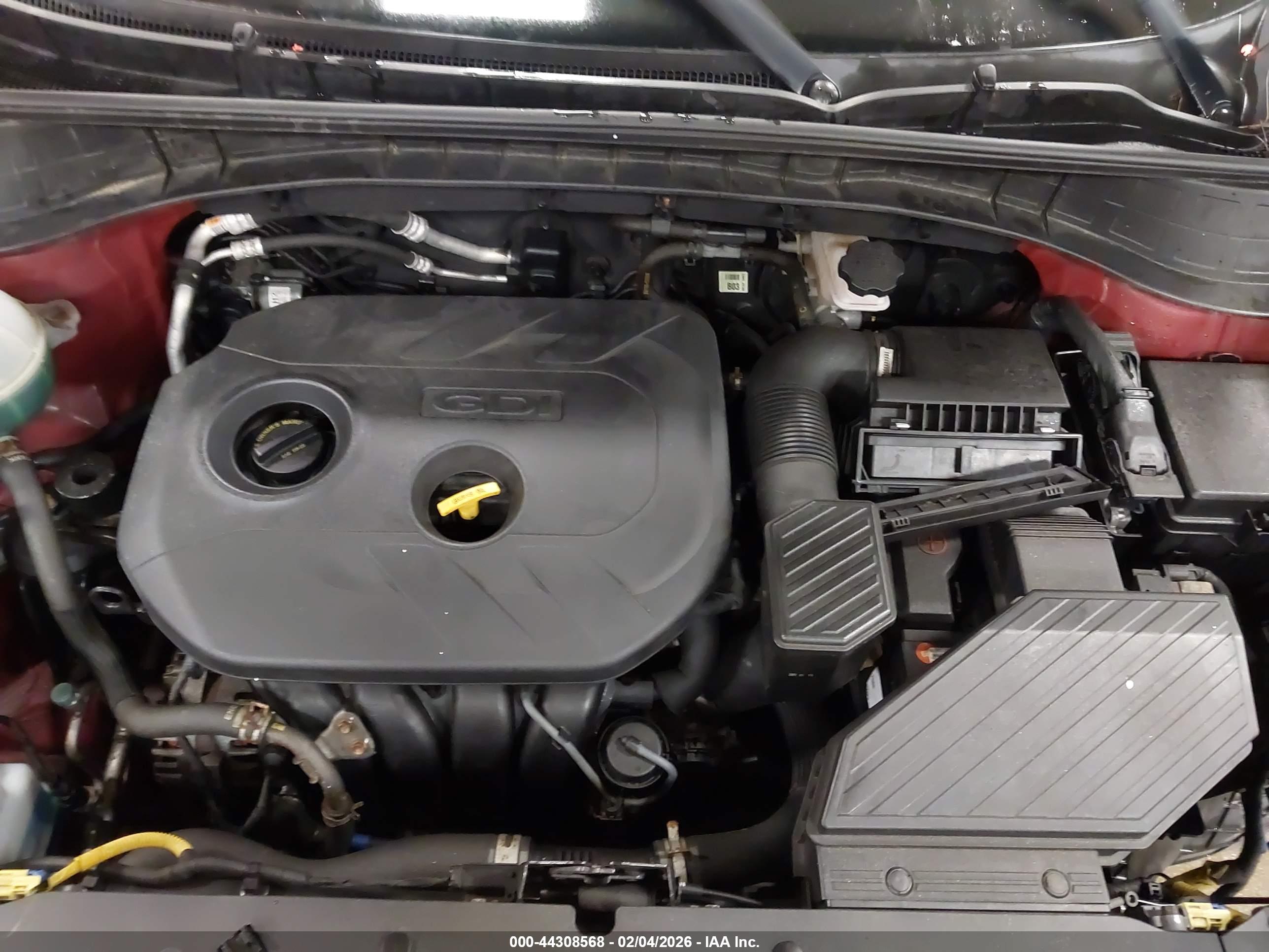 HYUNDAI TUCSON image 10