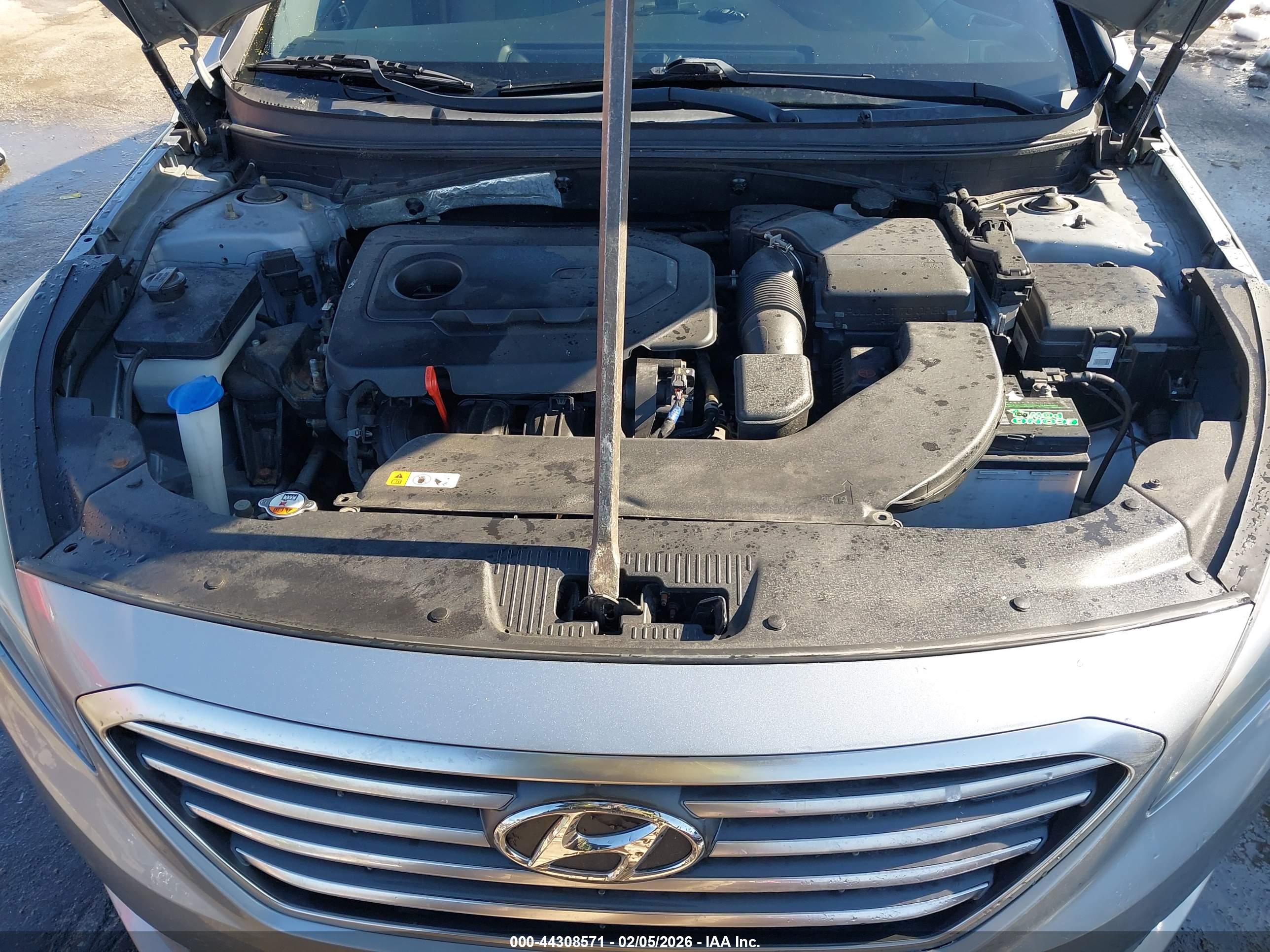 HYUNDAI SONATA image 10