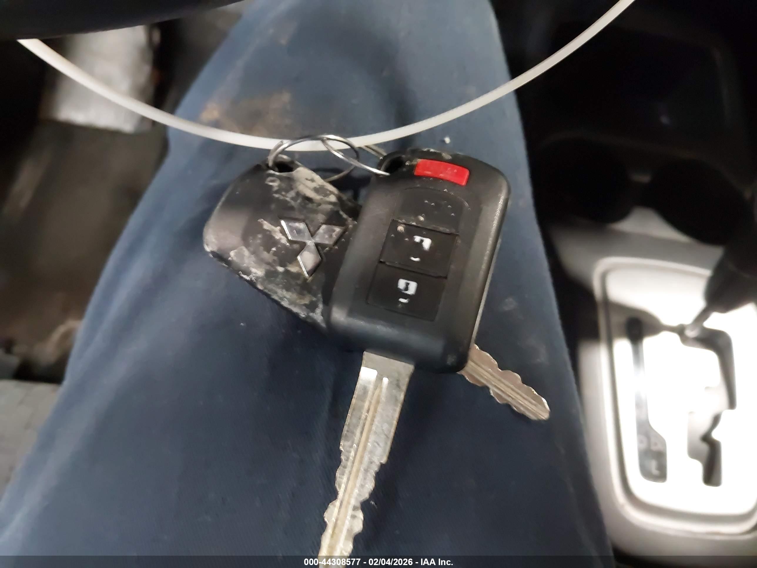 MITSUBISHI MIRAGE image 11