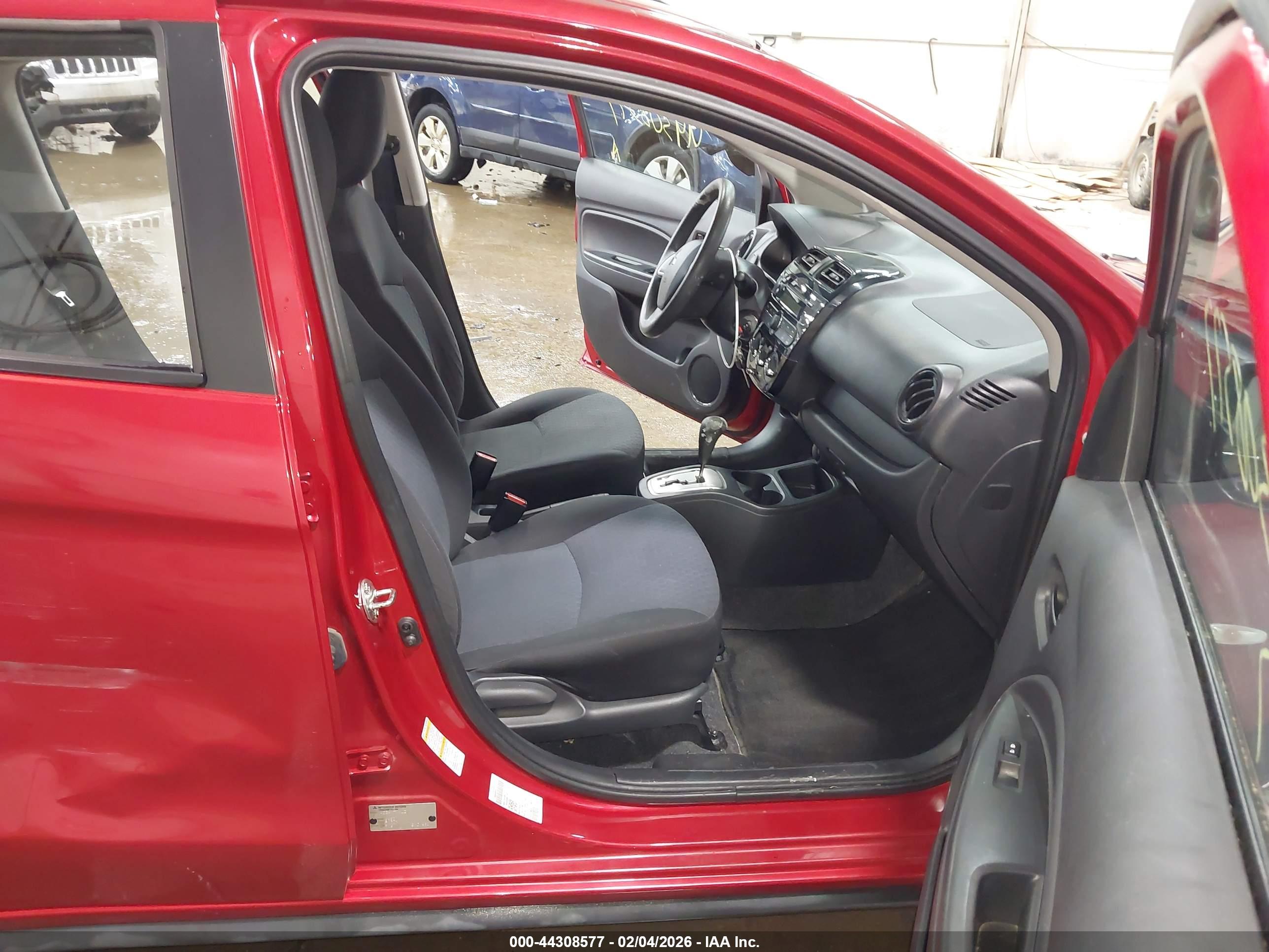 MITSUBISHI MIRAGE image 5