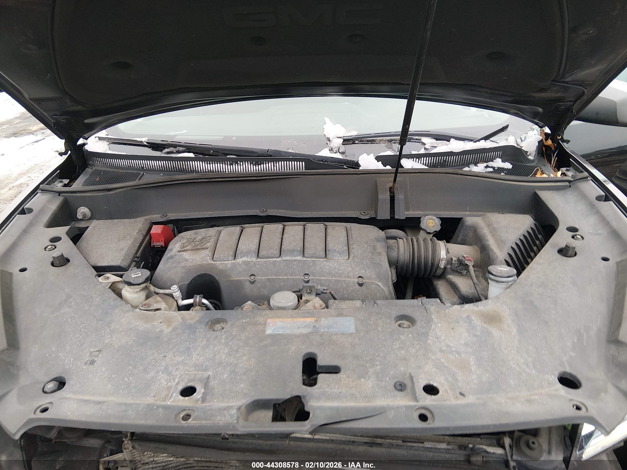 GMC ACADIA image 10