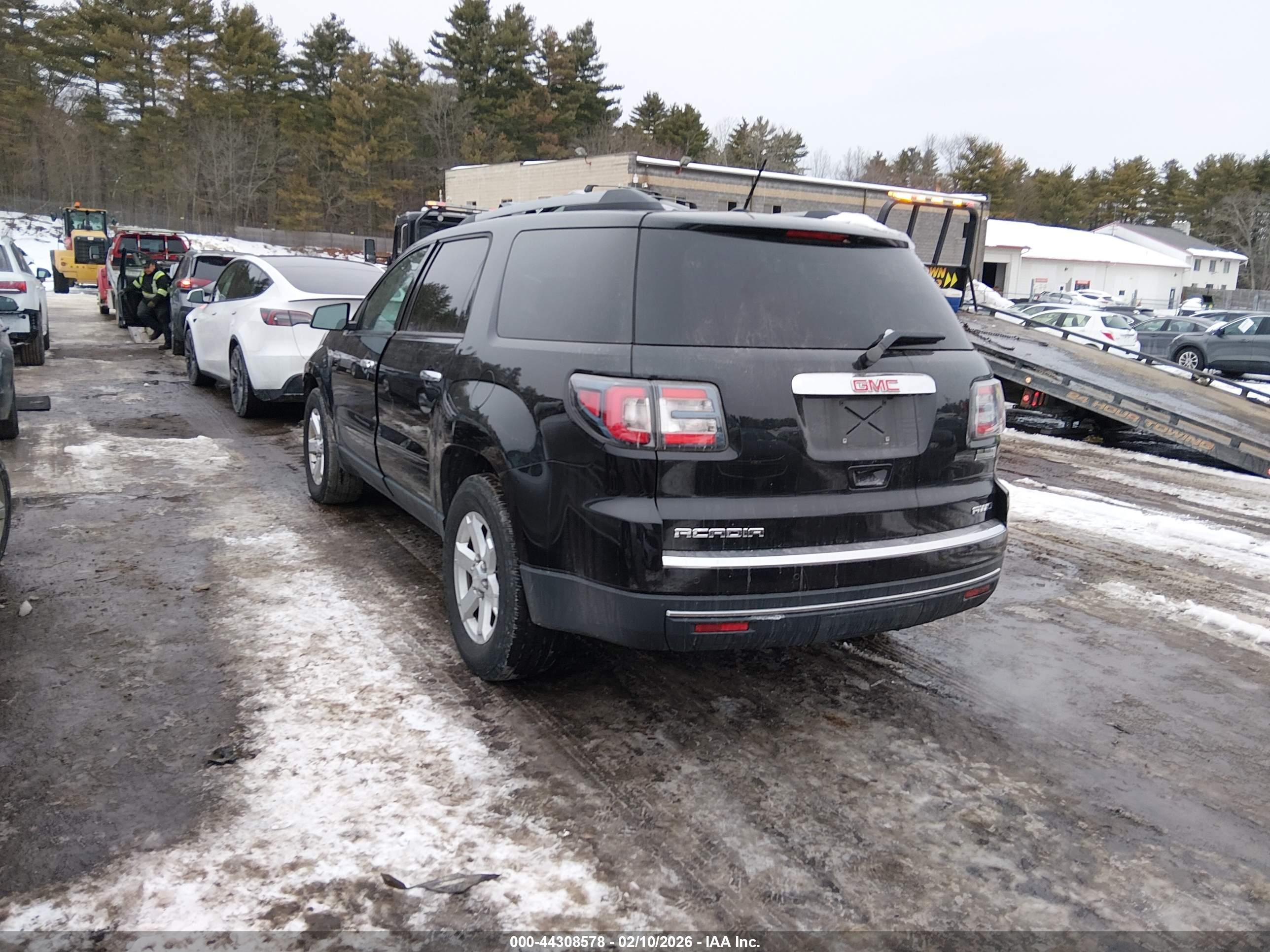 GMC ACADIA image 3
