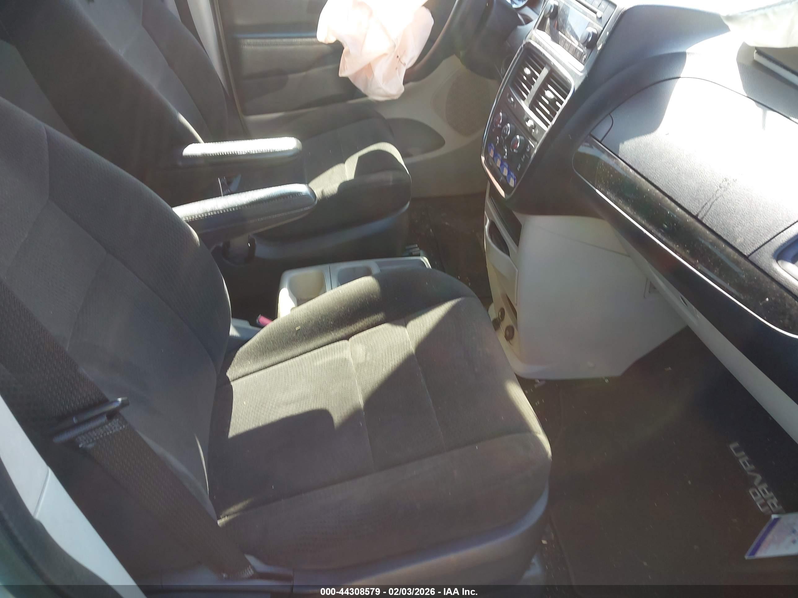 DODGE GRAND image 5