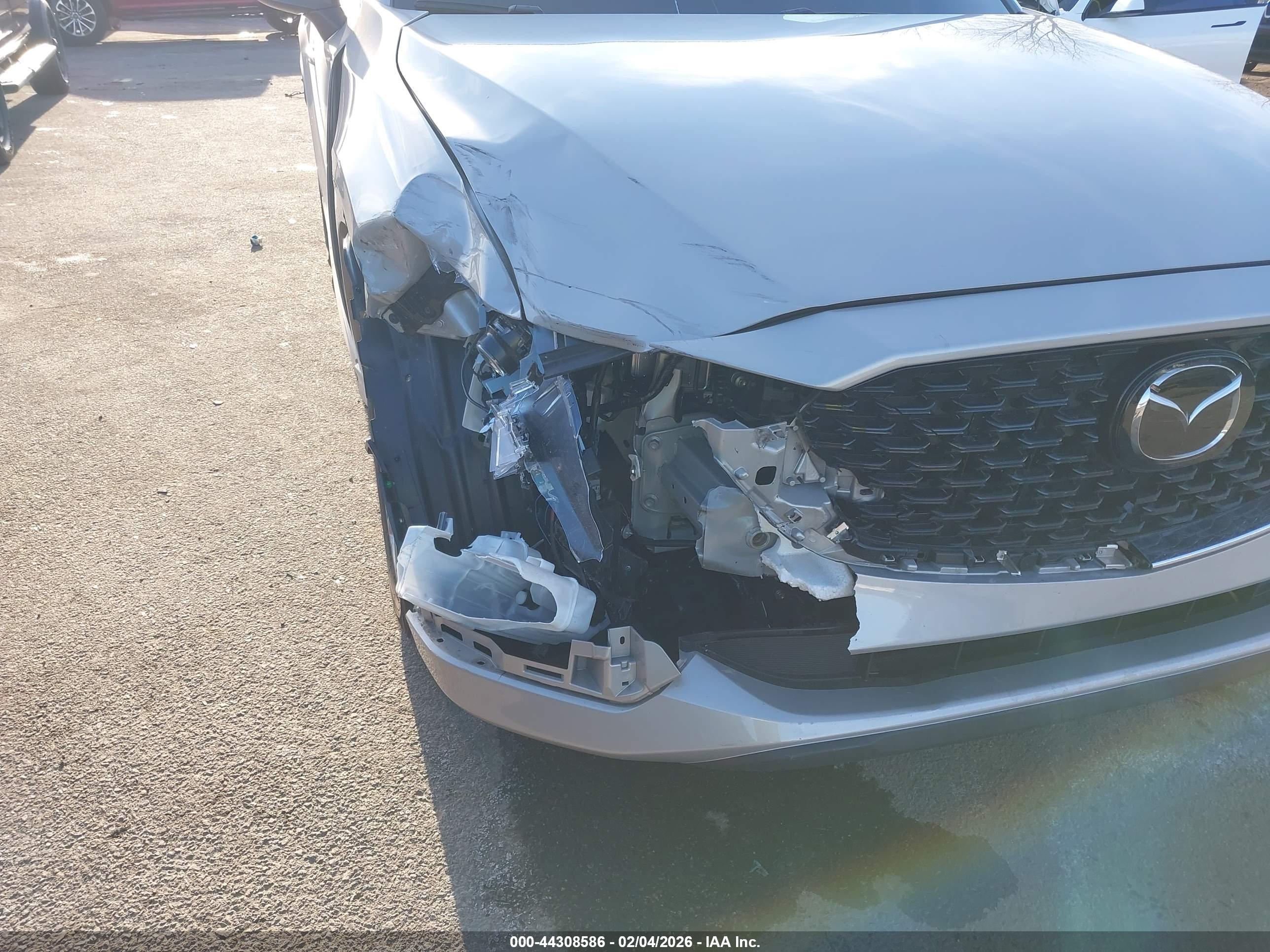 MAZDA CX-5 image 6