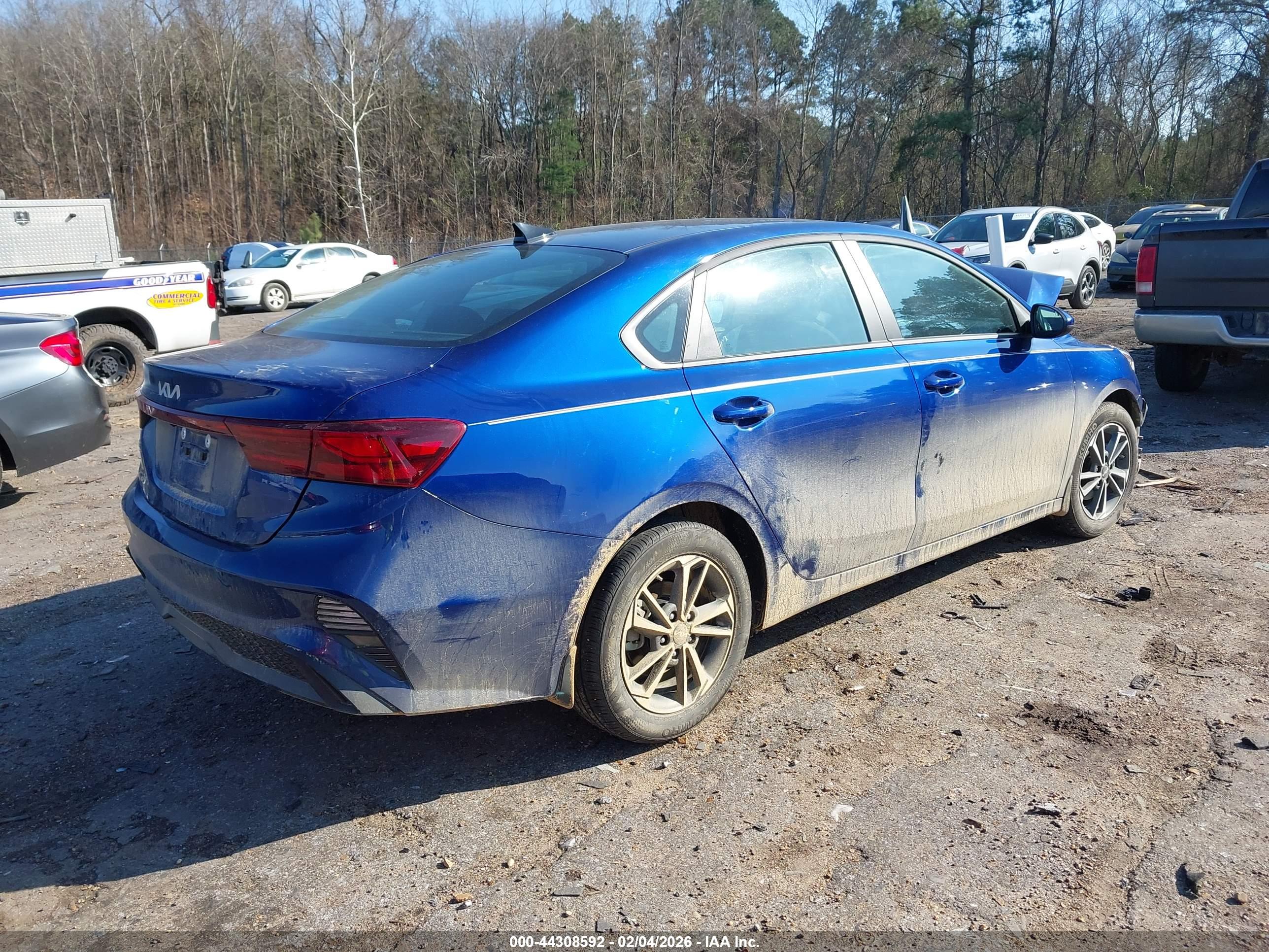 KIA FORTE image 4